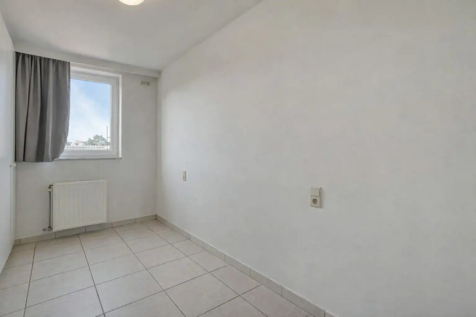 Ruim 3 slaapkamer appartement te koop in centrum Knokke foto 9