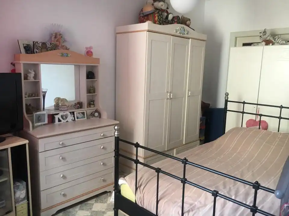 Op te frissen appartement met 2 slaapkamers te Lier foto 5