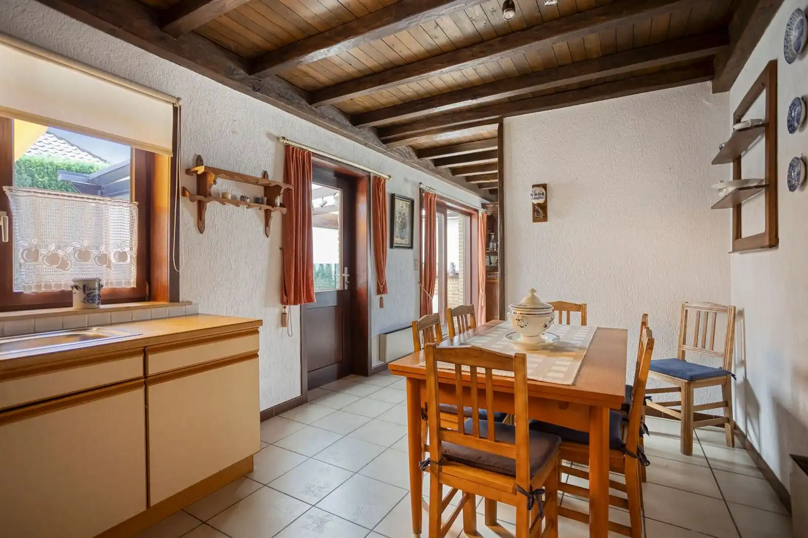 Rustig gelegen woning te koop te Pajottegem foto 11