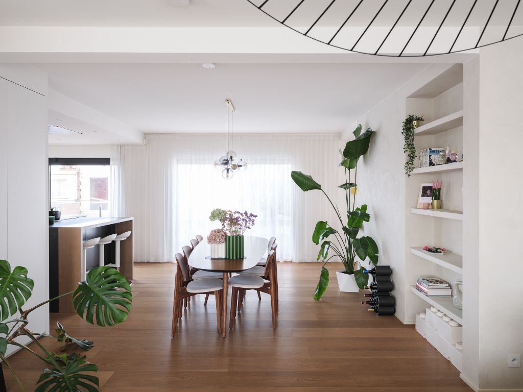 Gent centrum. Hoogwaardig gerenoveerde en stijlvolle penthouse met een bewoonbare oppervlakte van 175m2, twee ruime terrassen (29m2 + 15m2) en een garagebox. foto 9