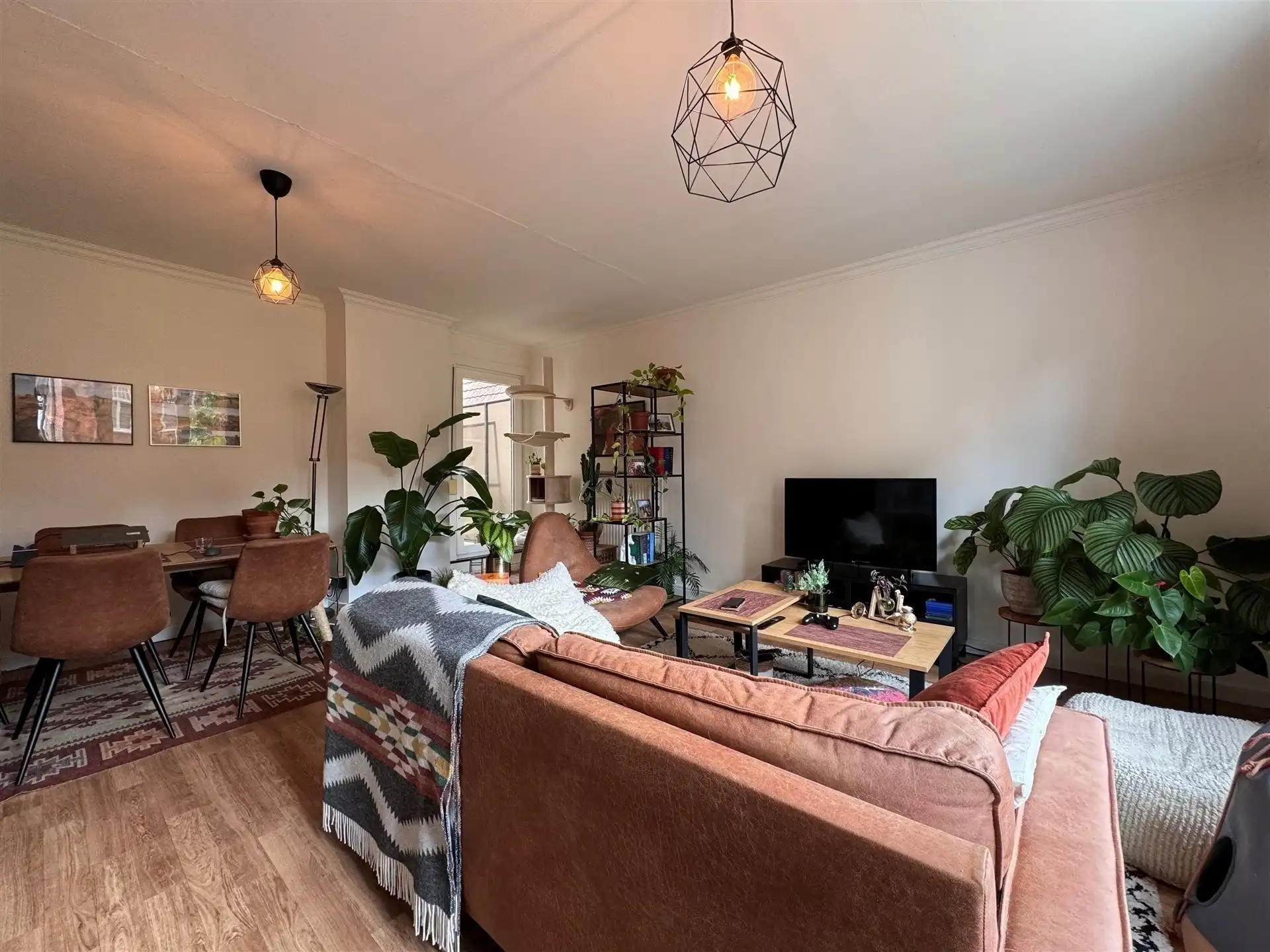 Gezellig appartement met 2 slaapkamers en terras. foto 10
