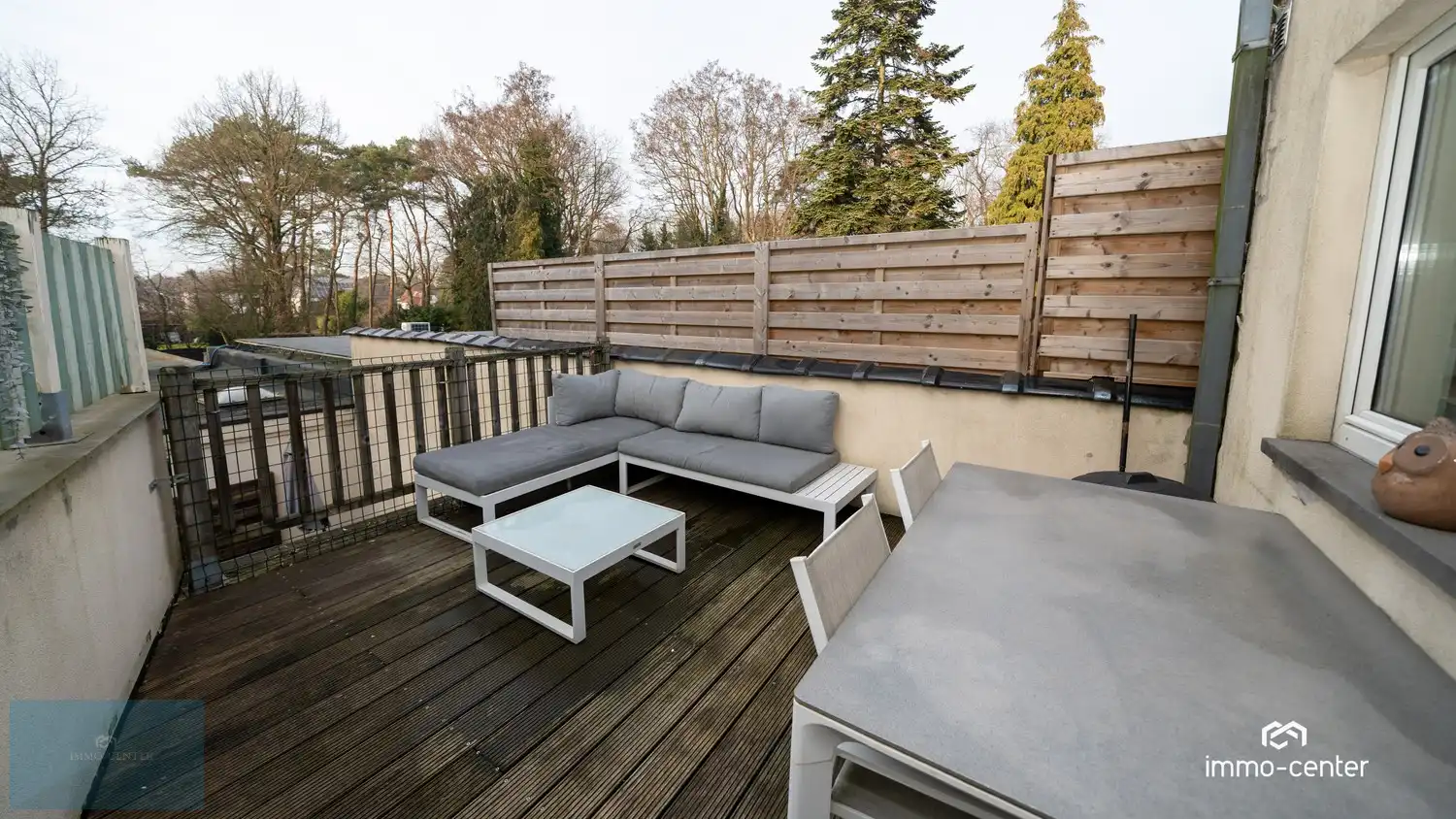 Lichtrijk appartement – 2 slpk – 2 terrassen – TOPLIGGING net buiten het centrum foto 6