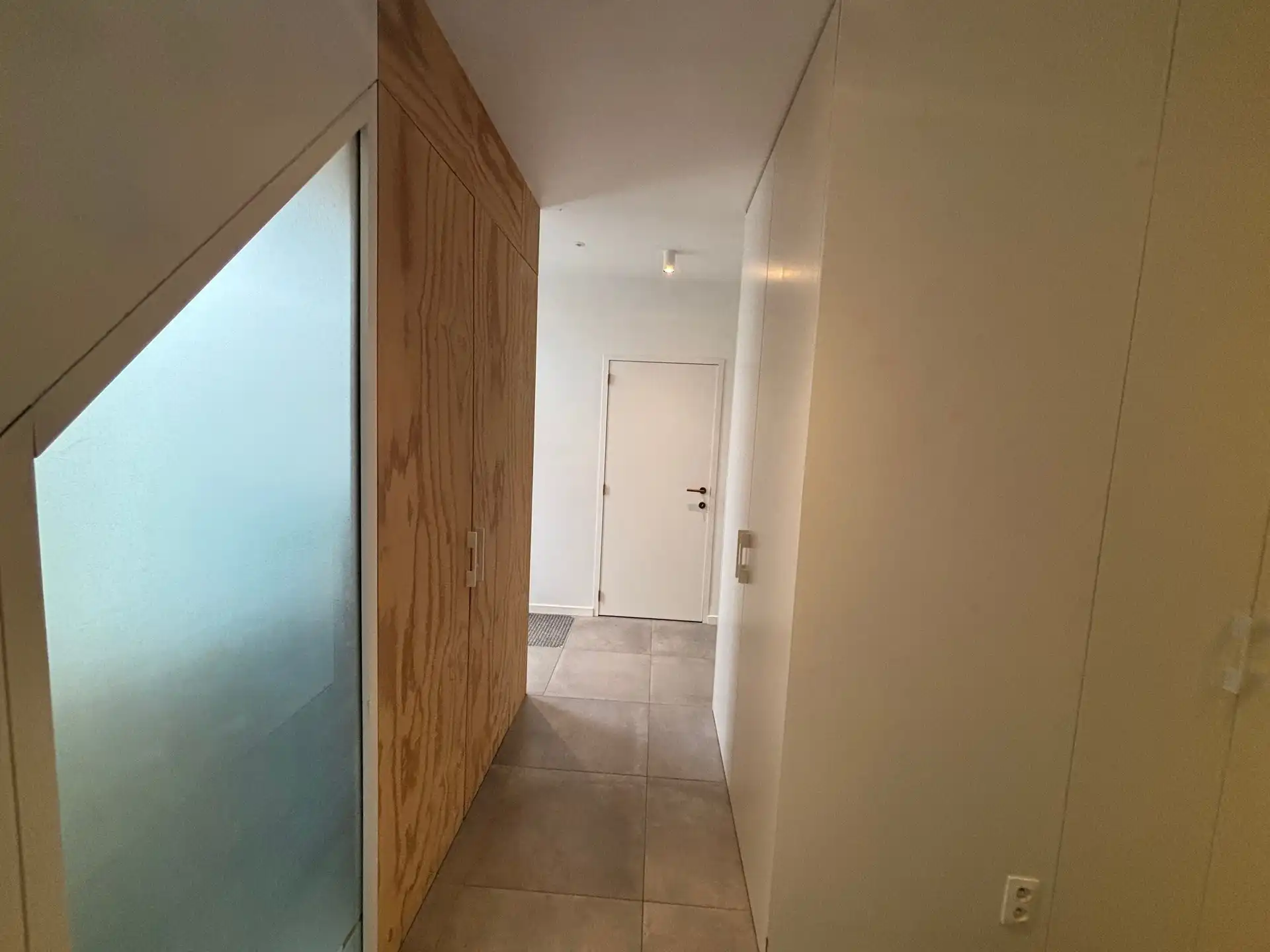 Ruime woning met 3 slaapkamers te Nieuwerkerken, op fietsafstand van het centrum van Aalst foto 11