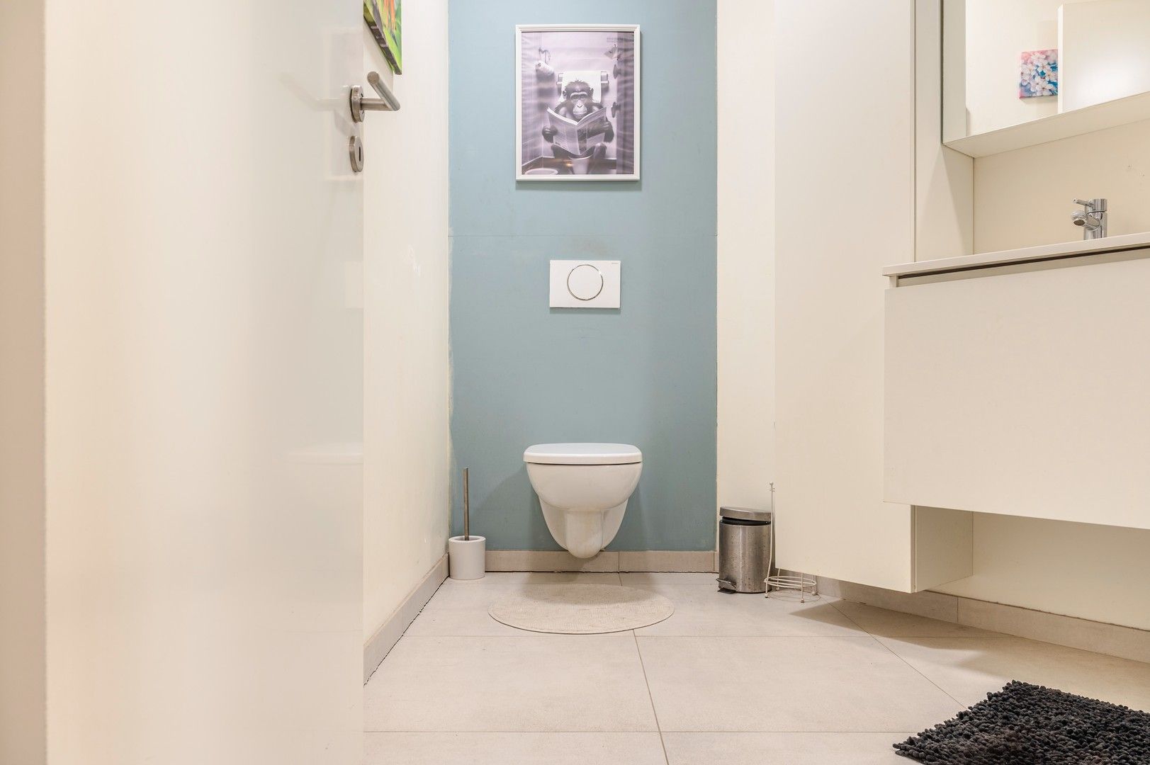 Modern 2 slaapkamer appartement met overdekte autostaanplaats foto 6