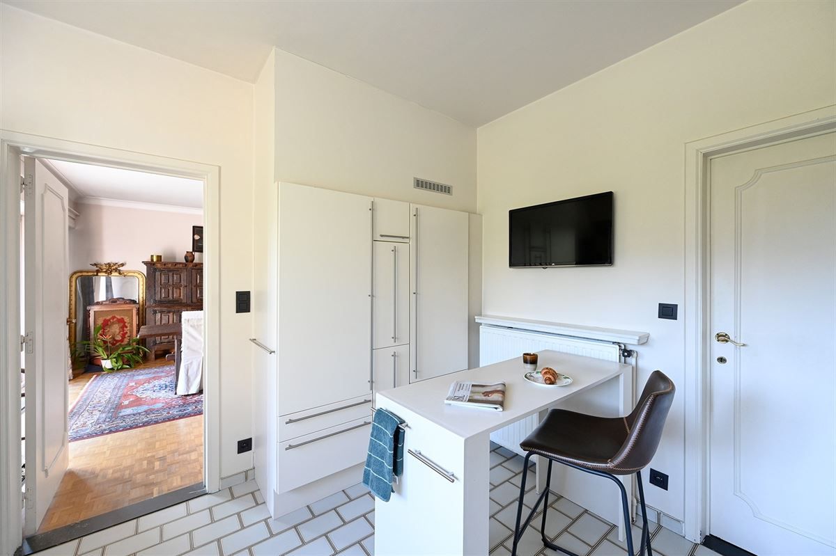 Mooie villa met veel potentieel in de populaire wijk "De Sterre"

 foto 10