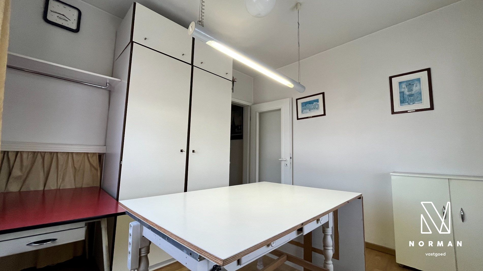 Ruime centrumwoning met 4 slaapkamers, veranda, zij-ingang en stadstuin foto 12