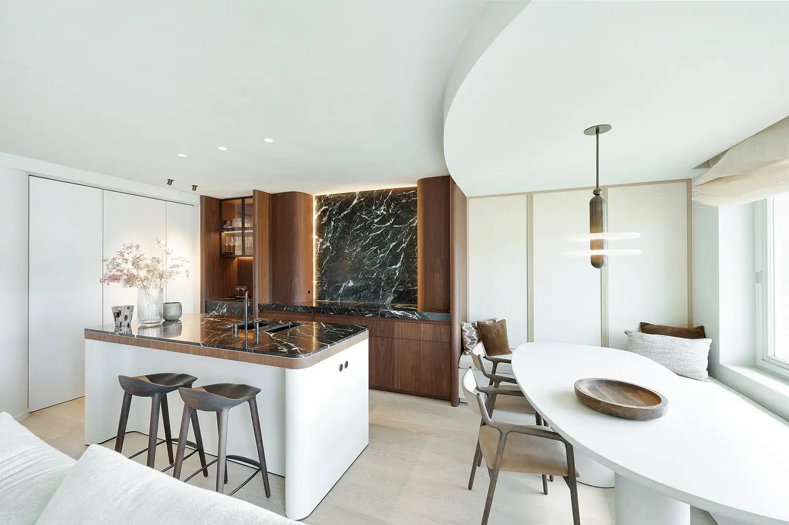 Prachtig appartement in het Zoute op enkele stappen van de zee en de wandeldijk. foto 3