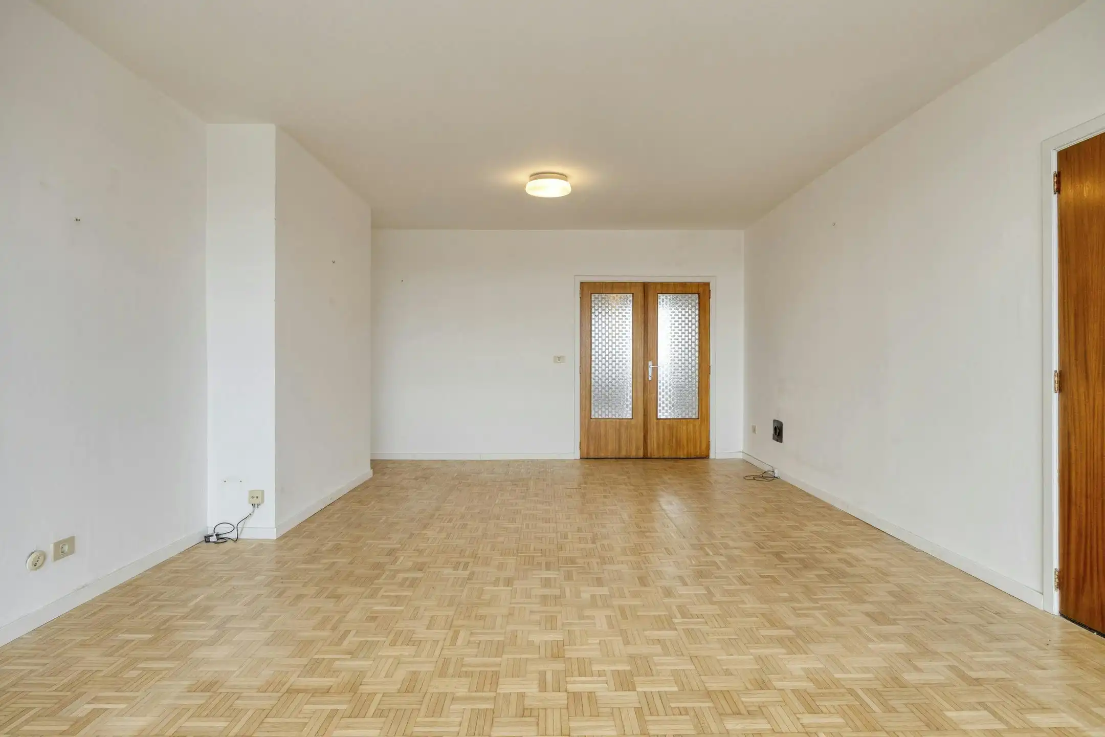 Appartement met 2 slaapkamers te koop in het centrum van Wilrijk foto 3