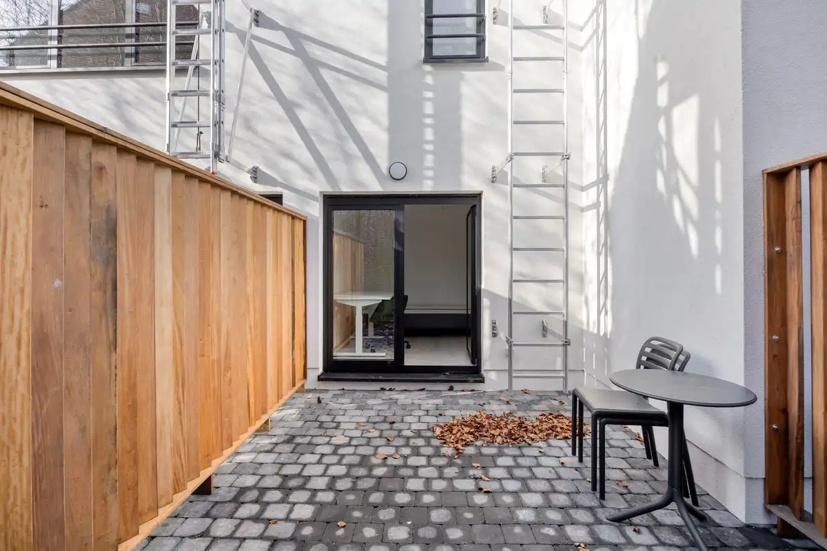 Volledig gerenoveerd en gemeubelde studentenkamer met privé badkamer en tuin - EPC A!  foto 41