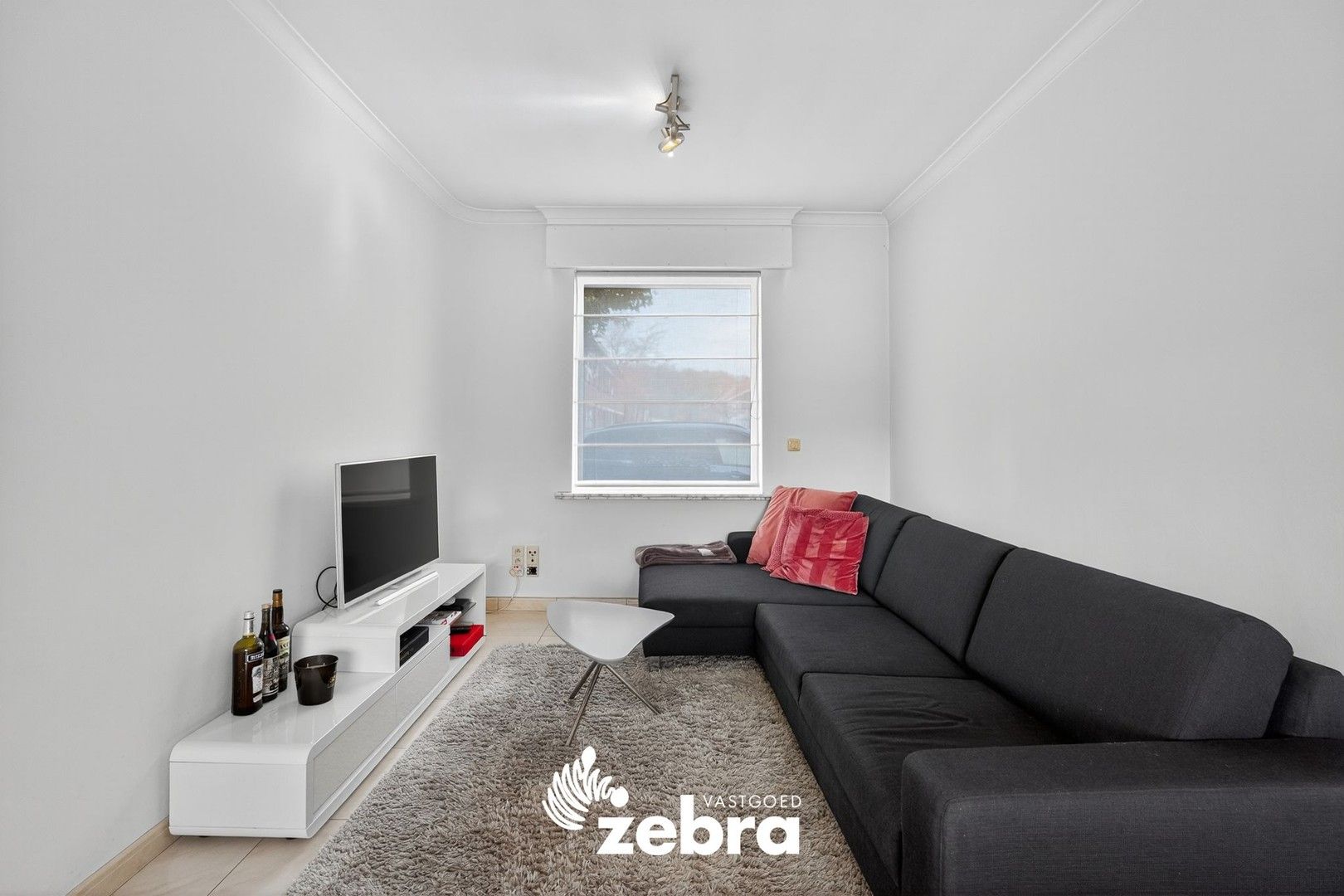 Instapklare woning met 5 slaapkamers te Izegem! foto 5