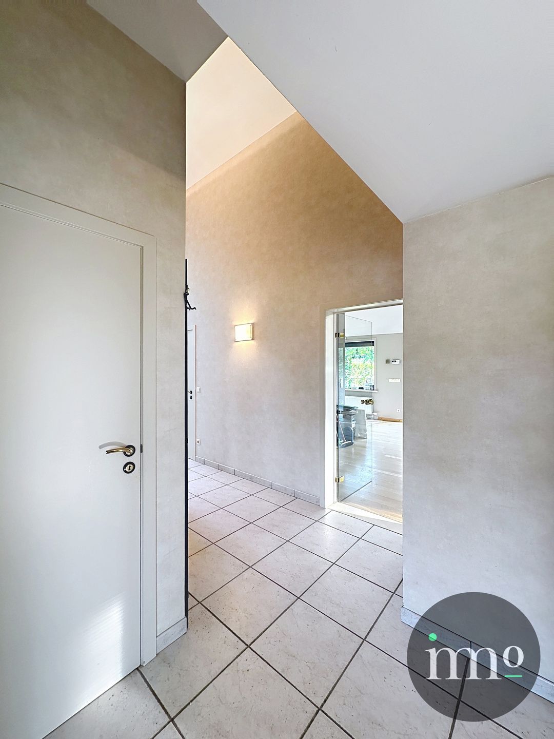 Topligging! Viergevel in groene omgeving foto 11
