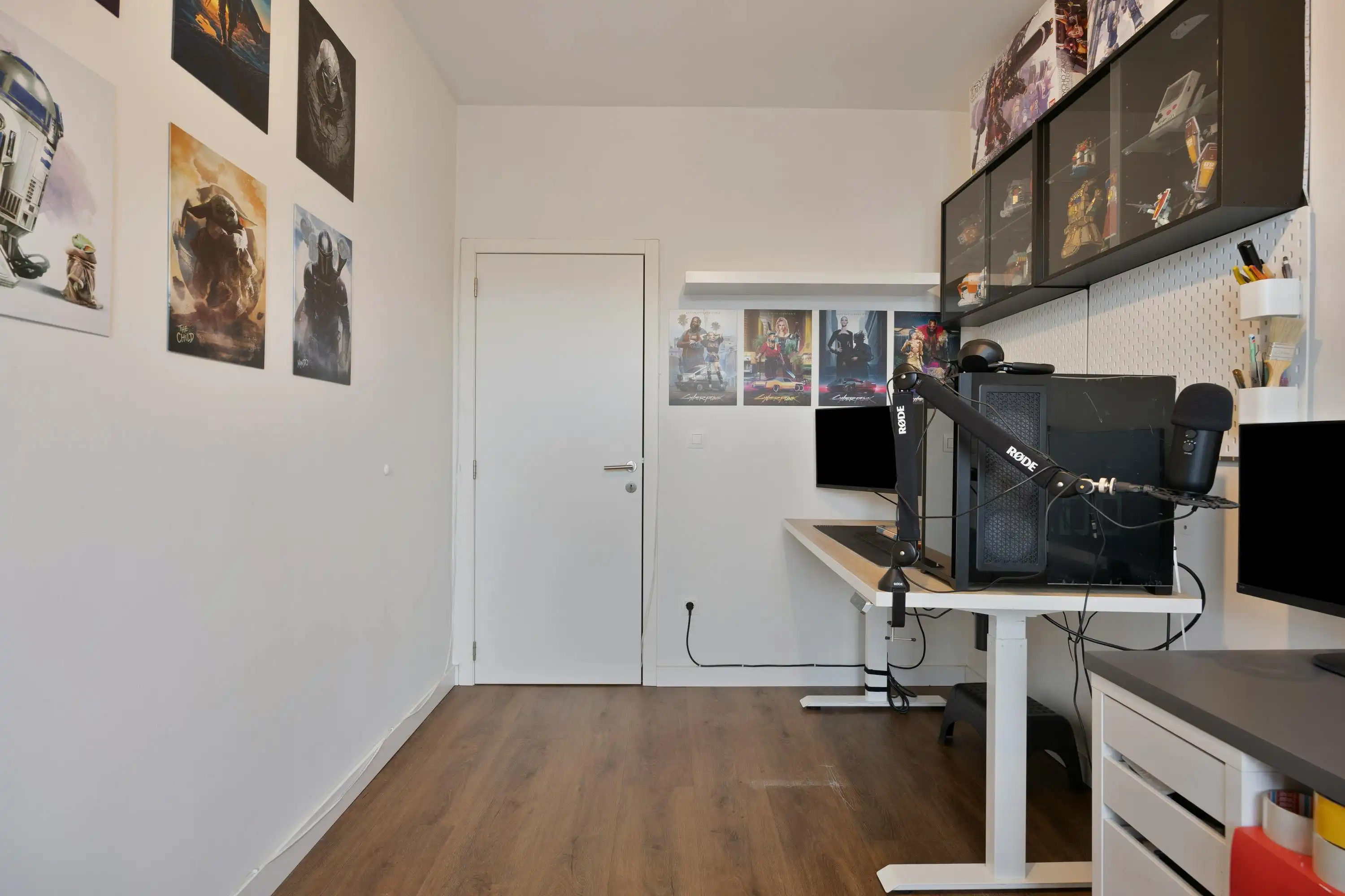 Appartement met 2 slaapkamers en garage te koop in Merksem foto 10