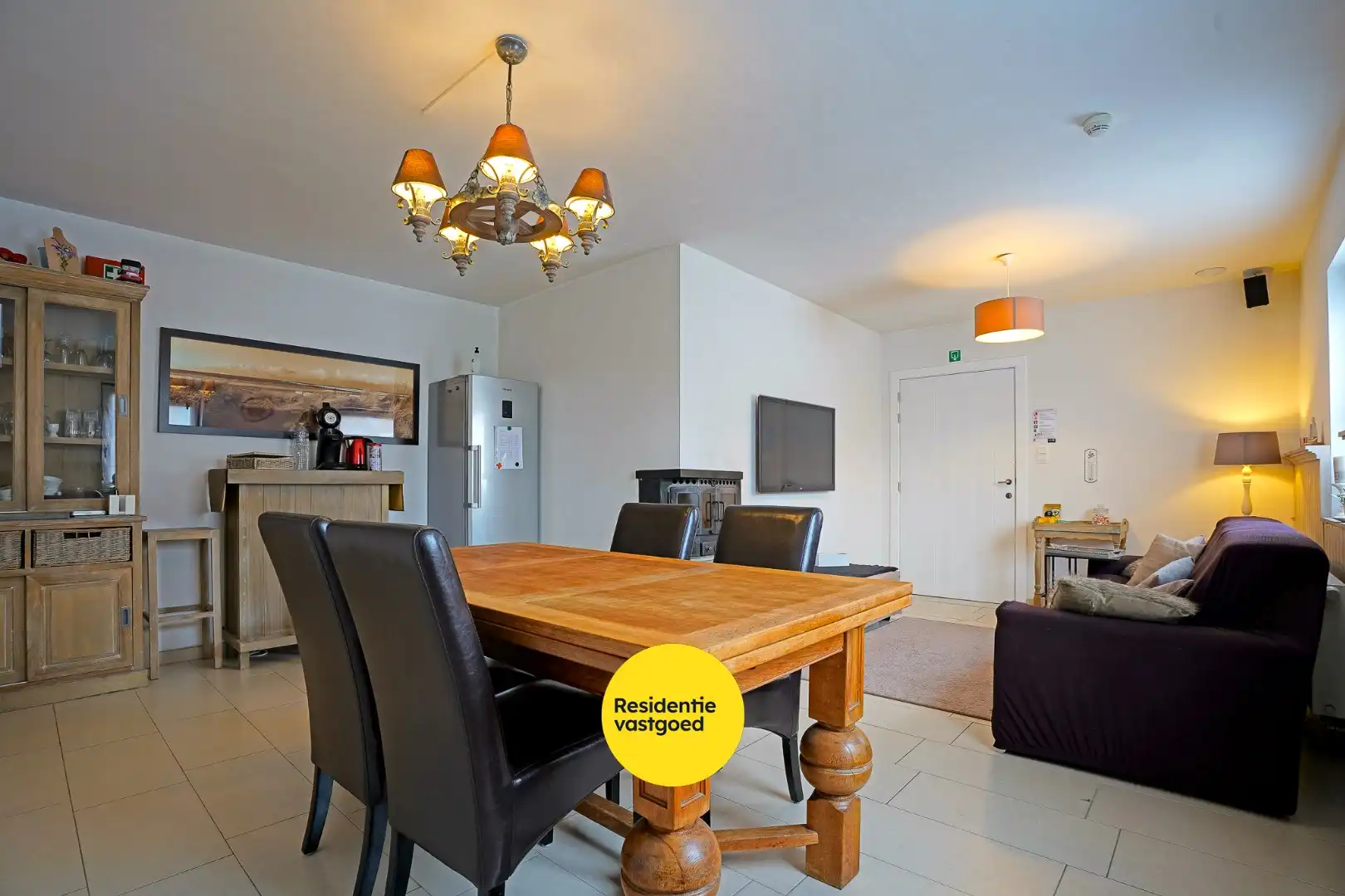 Instapklare halfopen bebouwing (2009) te Ramskapelle op 244 m². foto 3