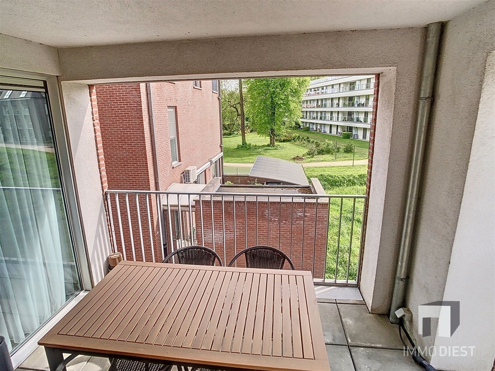  TWEESLAAPKAMERAPPARTEMENT MET SUPERTERRAS OP EZELDIJK foto 4