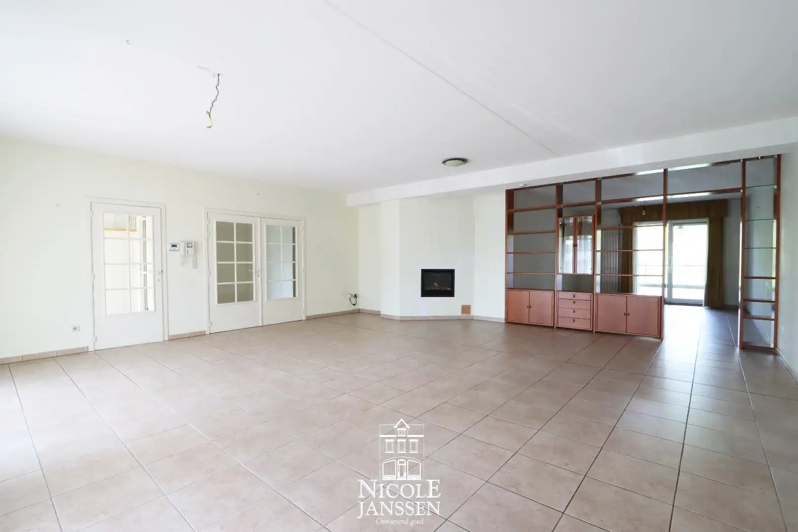 Ruim ingedeeld appartement foto 3