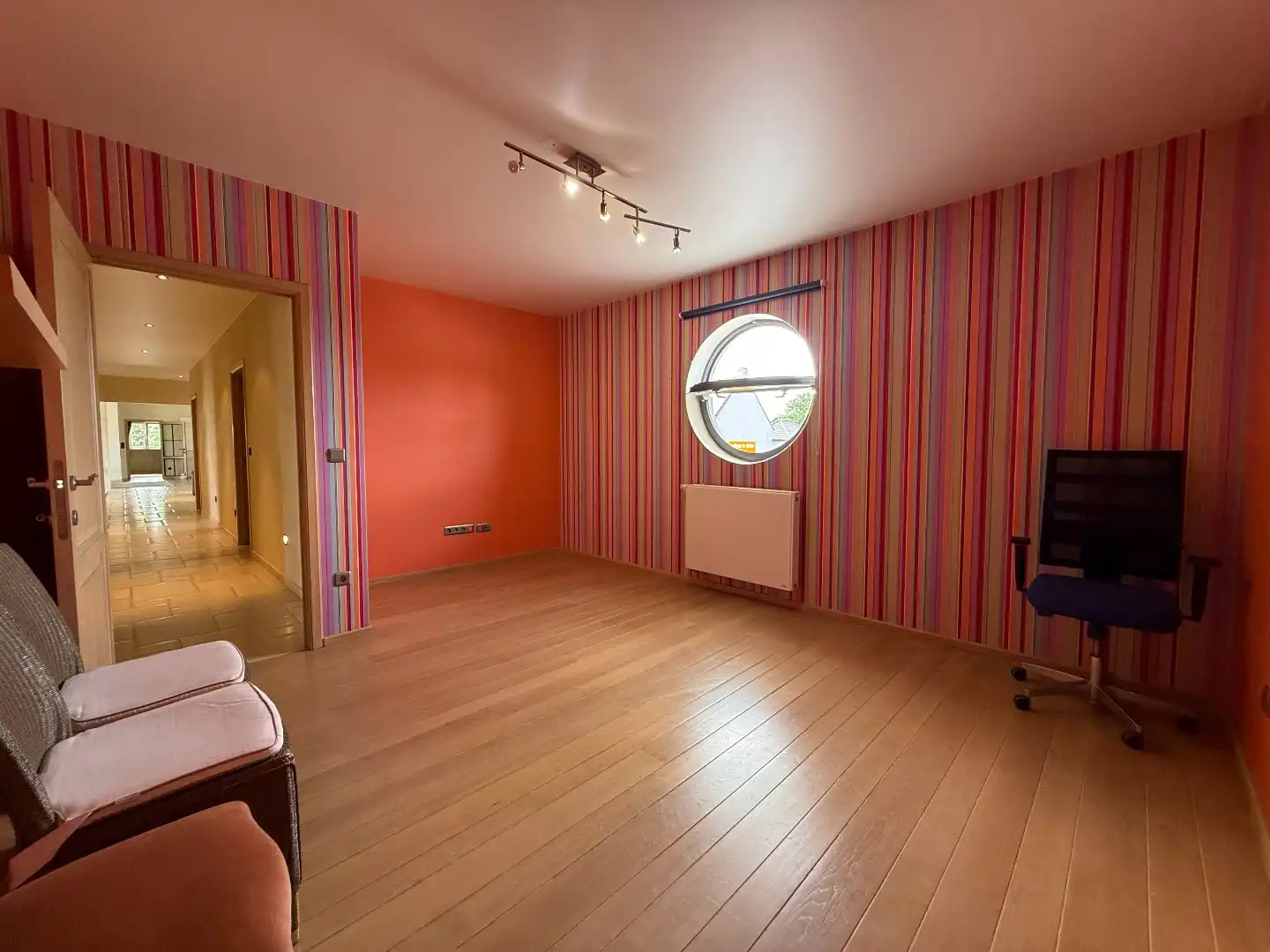 Riant en bemeubeld appartement met 5 slpks en daktuin in Balen-centrum ! foto 29