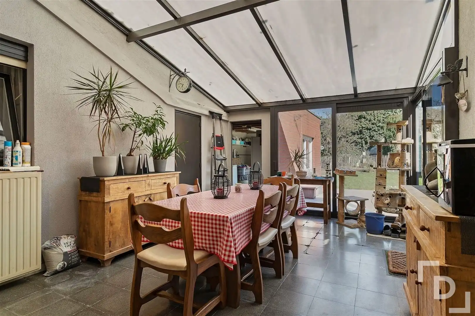 Ruime eengezinswoning foto 8