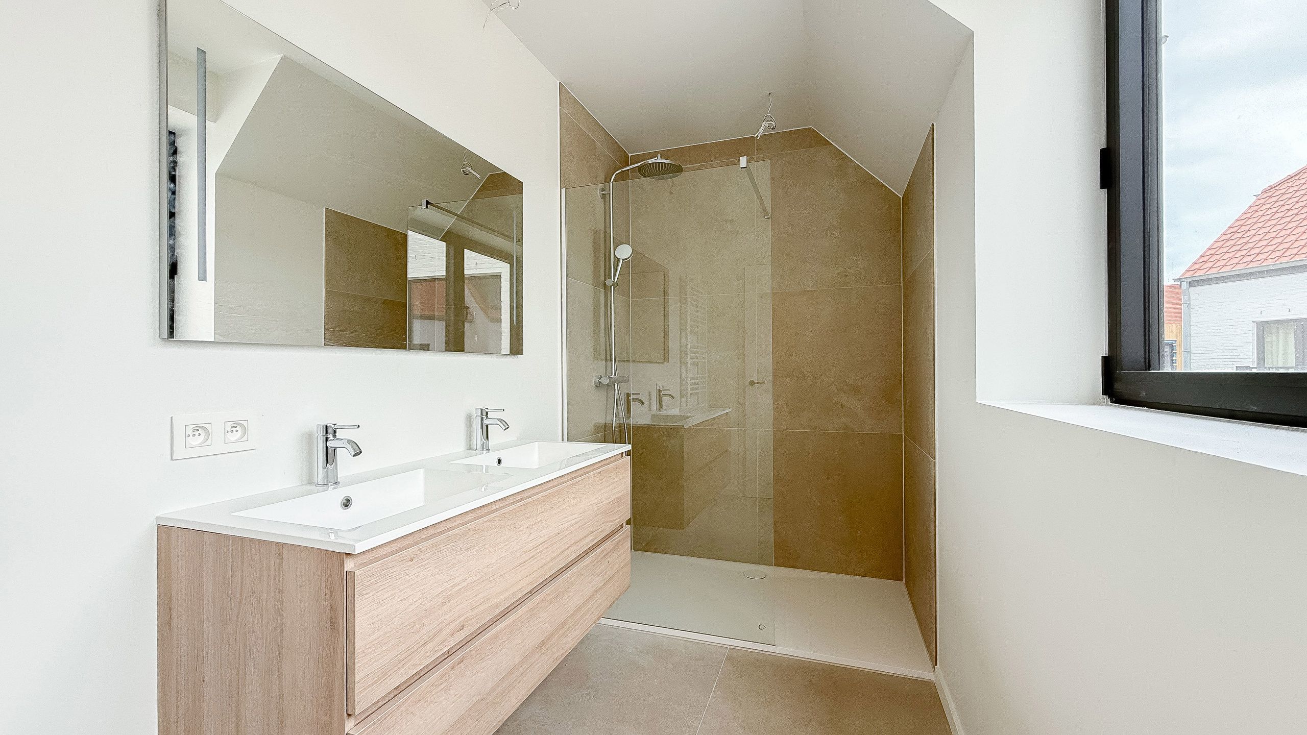Stijlvolle nieuwbouwwoning nabij het strand van Duinbergen.. foto 13