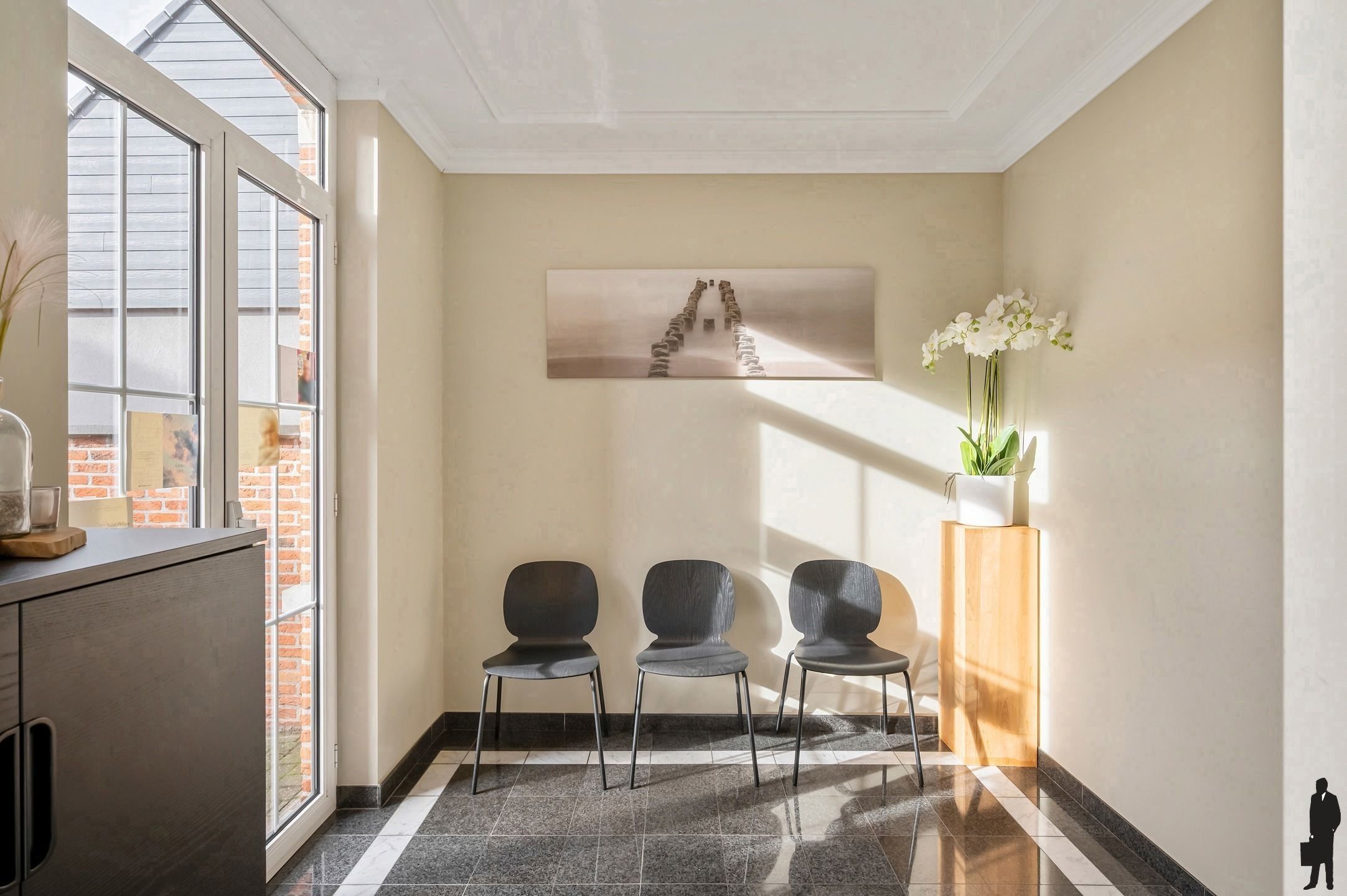 Deels gerenoveerde parel met mogelijkheden en weidegrond! foto 5