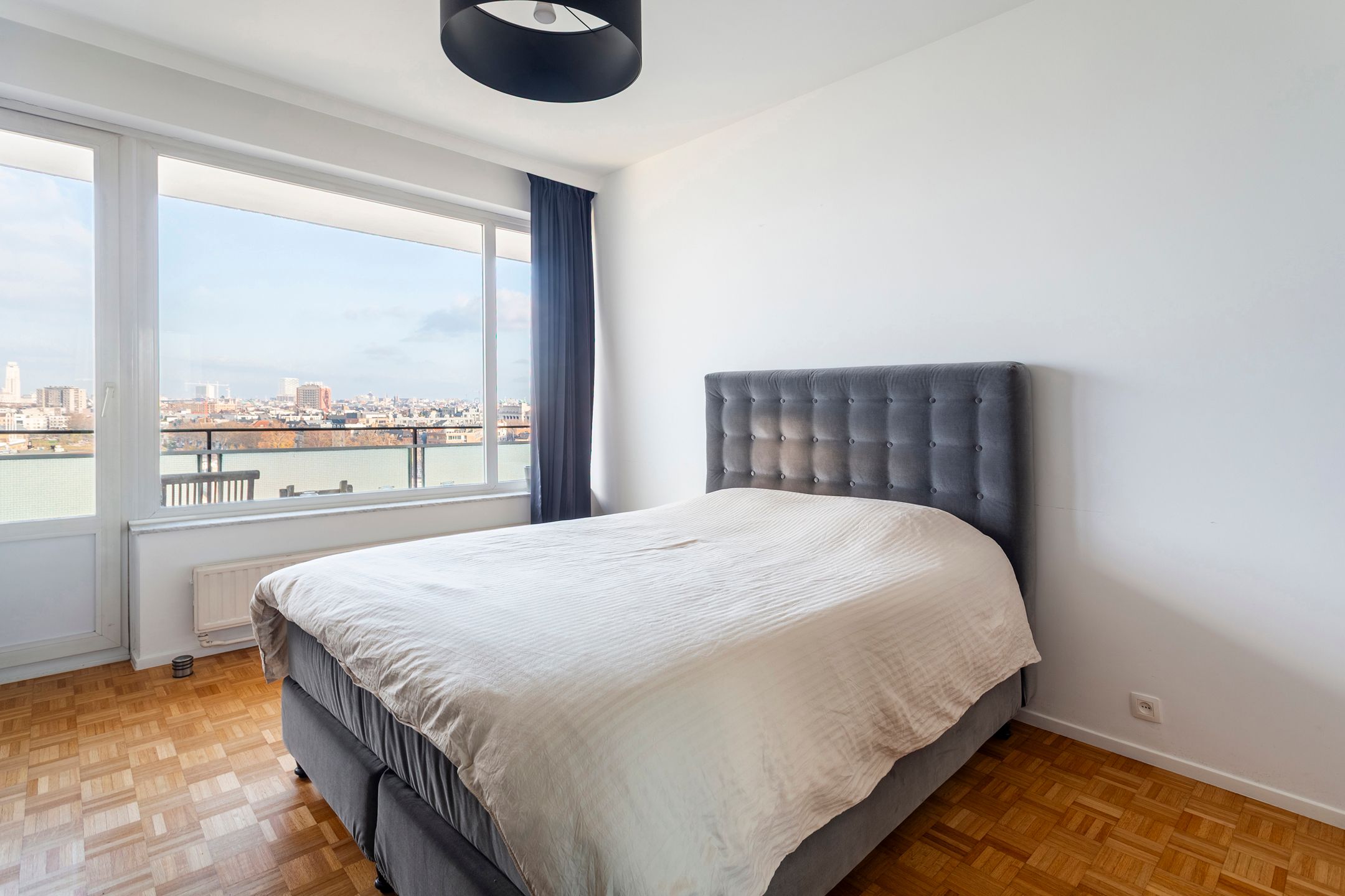 Lichtrijk appartement ca 88 m² op het Zuid met waterzicht  foto 13