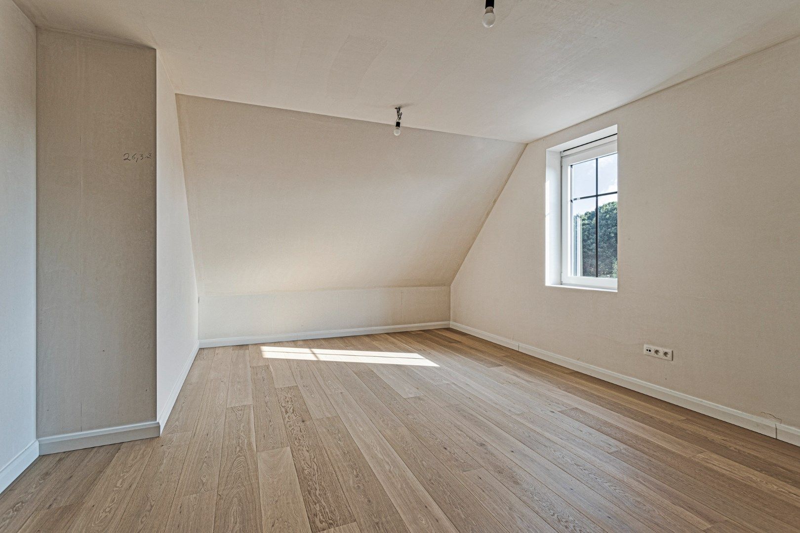 Kwalitatief afgewerkte halfopen nieuwbouwwoning met 3 ruime slpks op 412 m² te OLV Olen ! foto 21