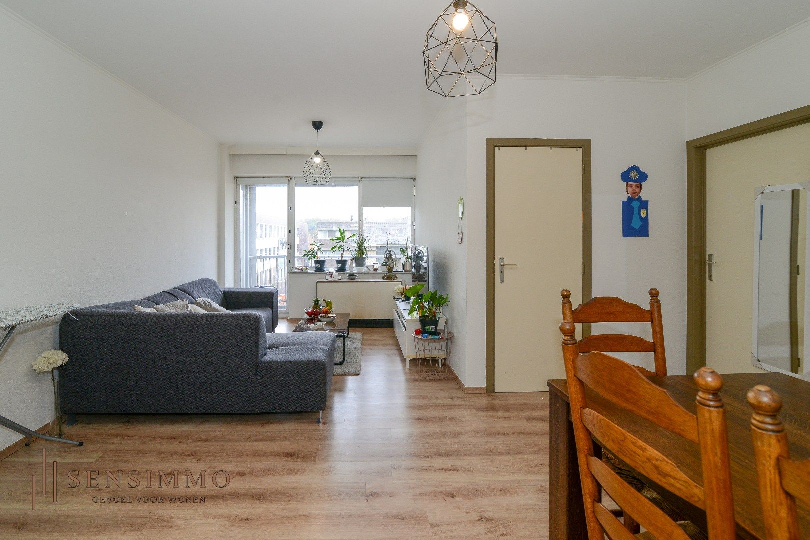 Centraal gelegen 2-slaapkamerappartement met balkon en rendement in hartje Genk foto 7