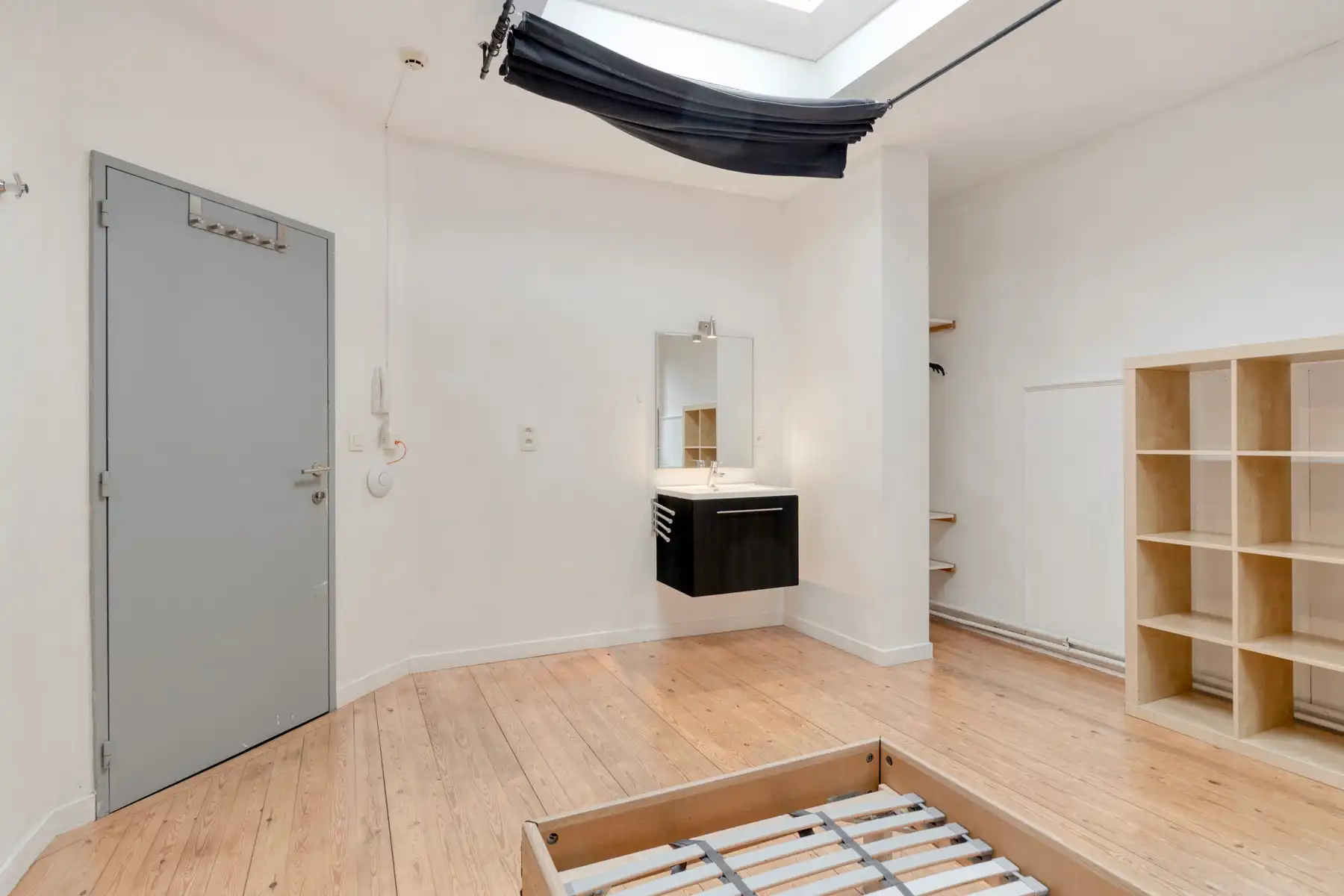 Studentenpand met 5 instapklare kamers en een tuin. foto 16