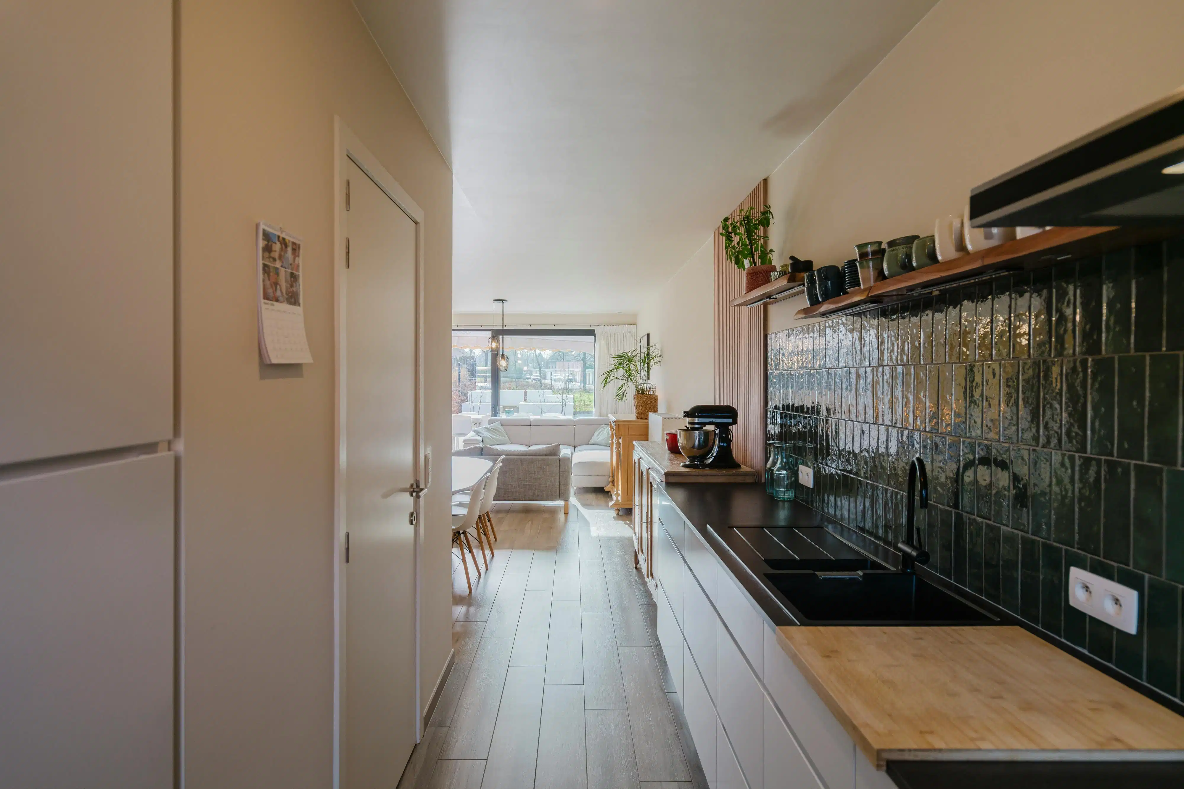 Recente en energiezuinige woning met 5 slaapkamers foto 5