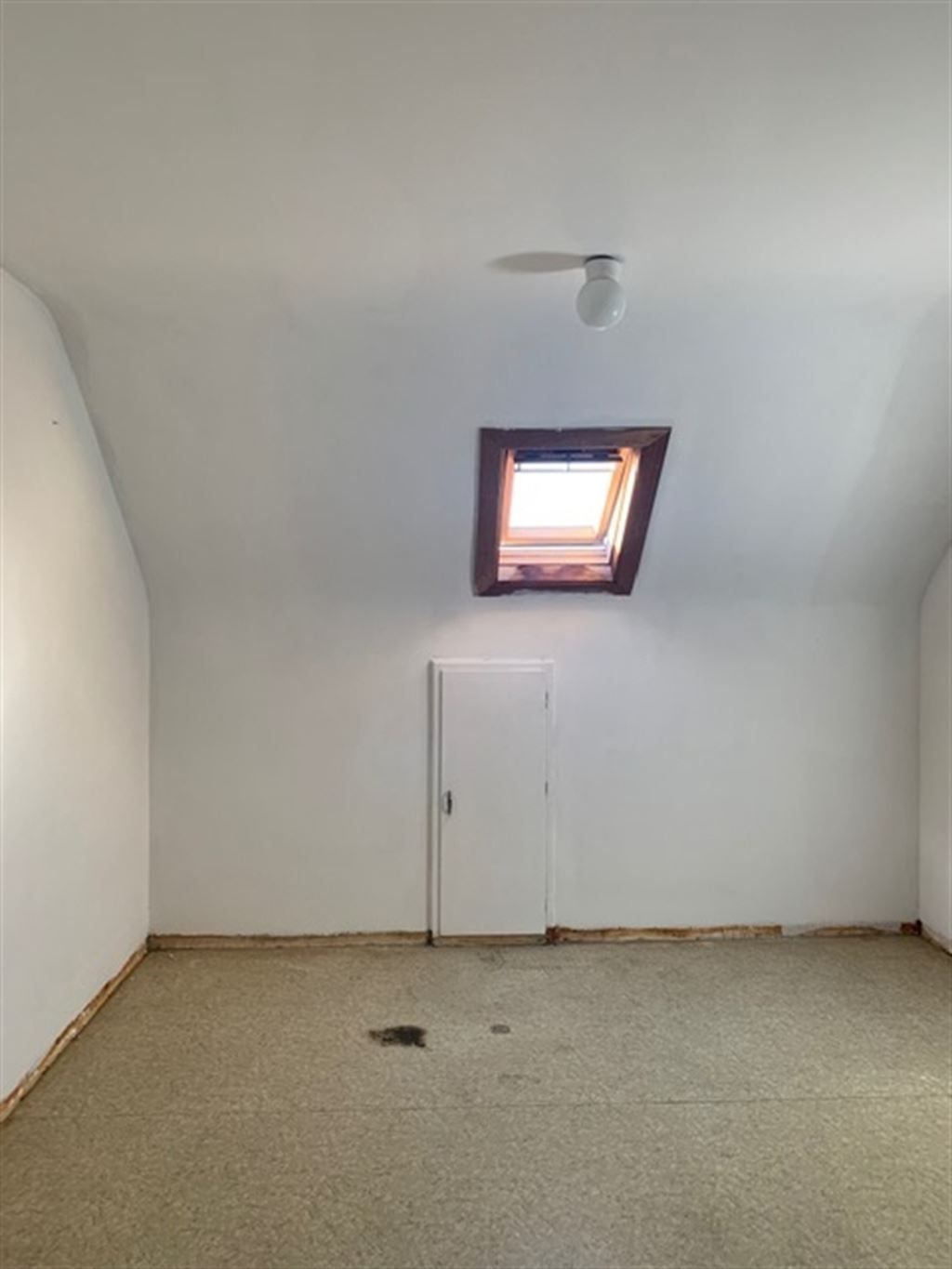 Gerenoveerd appartement met garagebox foto 13