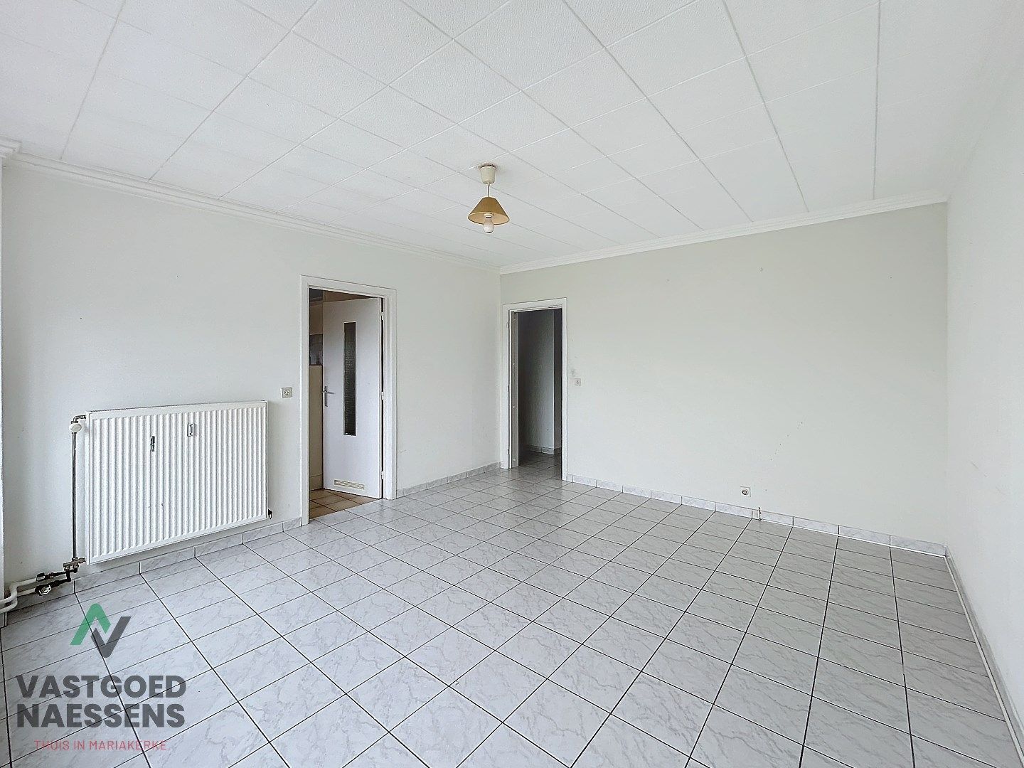 TE RENOVEREN - 2 SLPK APP VLAKBIJ ZEEDIJK  foto 3