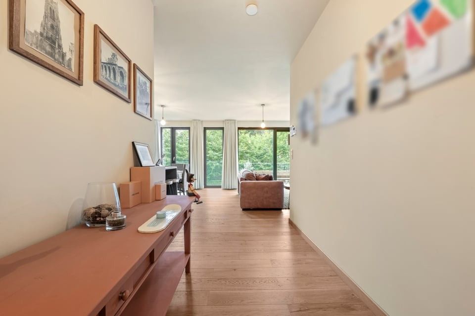 MODERN, KWALITATIEF EN LICHTRIJK APPARTEMENT MET UNIEK STUKJE DESIGN IN HARTJE TONGEREN foto 14