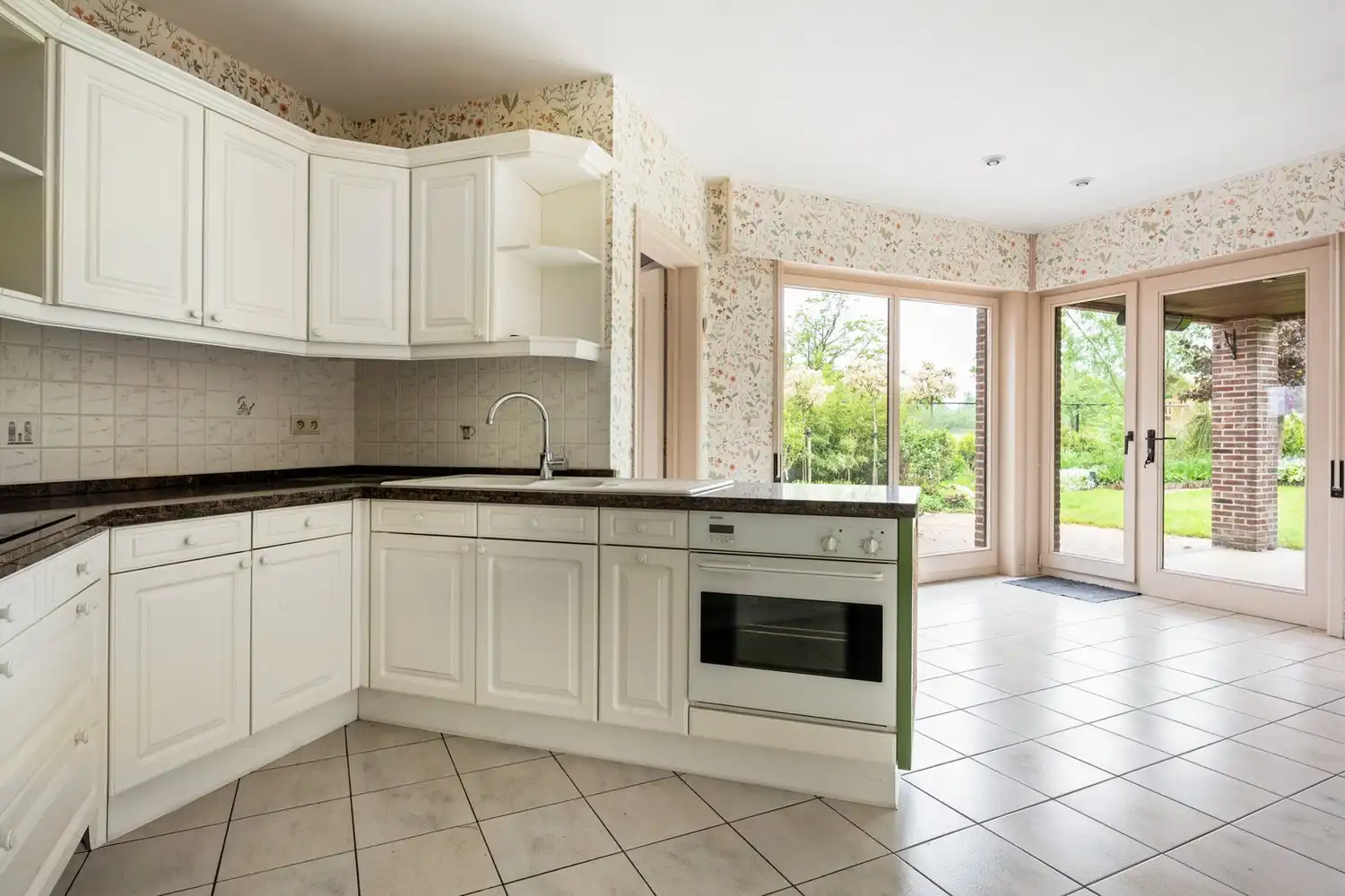 Woning met 3 (mogelijks 4) slpkrs op ruim perceel te Putte foto 11