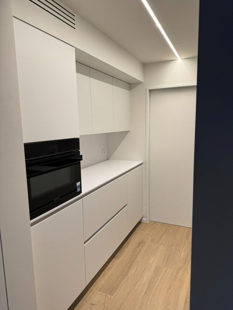 Gerenoveerd duplex-appartement nabij station Gent-Sint-Pieters foto 2