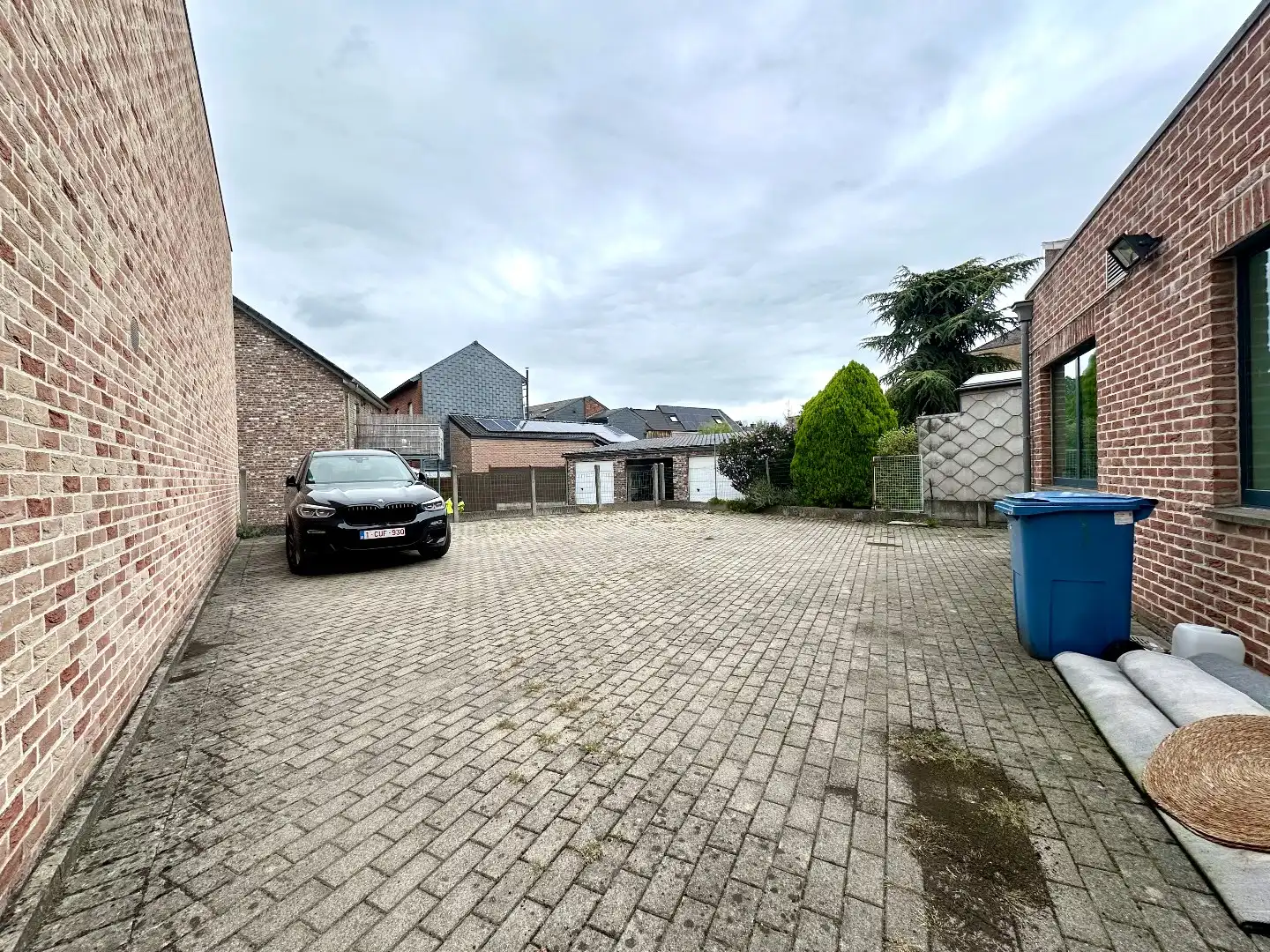 Handels/kantoor ruimte te huur in Voeren – ruim, praktisch en goed bereikbaar foto 16