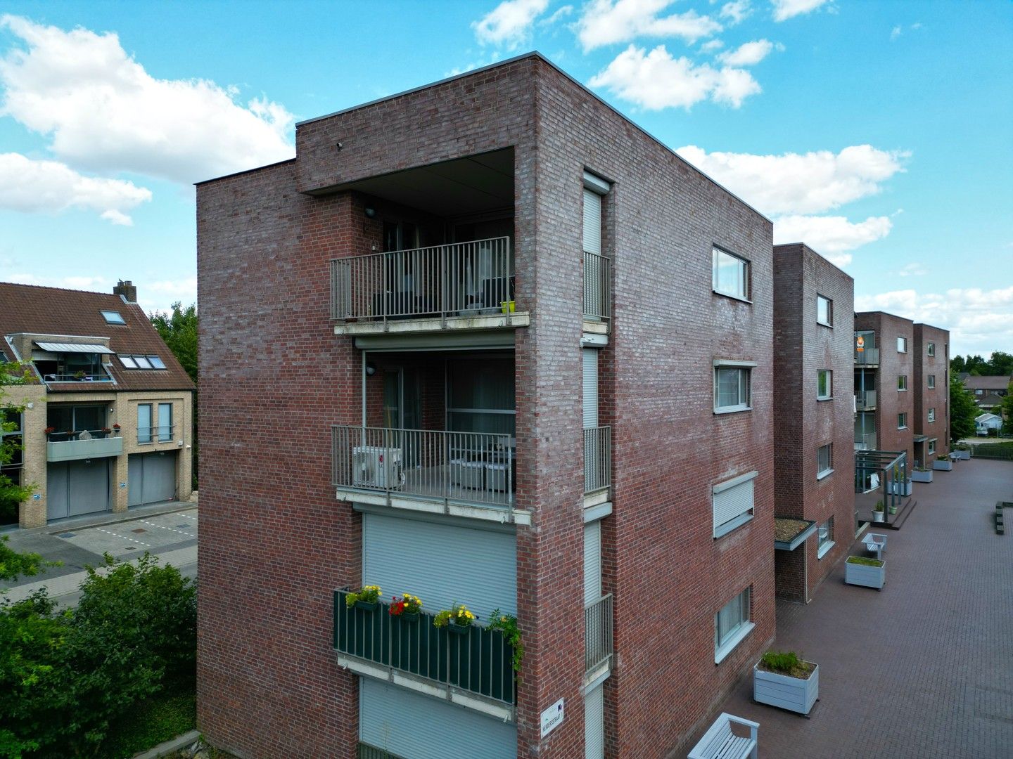 ()=>{if(producerUpdateValueVersion(node),producerAccessed(node),node.value===ERRORED)throw node.error;return node.value} Herdersstraat 1/5 - 3630 Maasmechelen