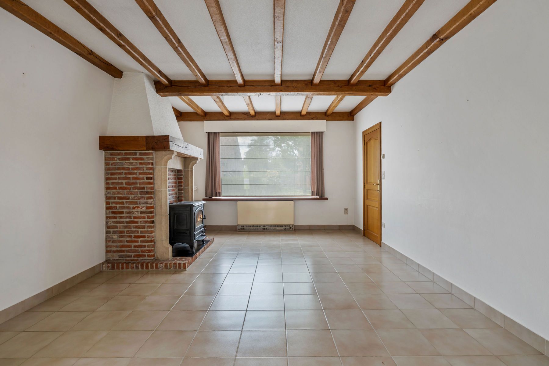 Halfopen woning met tuin, 3 slpks en dubbele garage foto 6