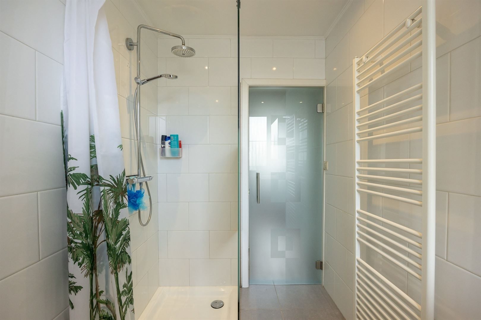 Instapklare rijwoning met 2 slpk en autostaanplaats foto 12