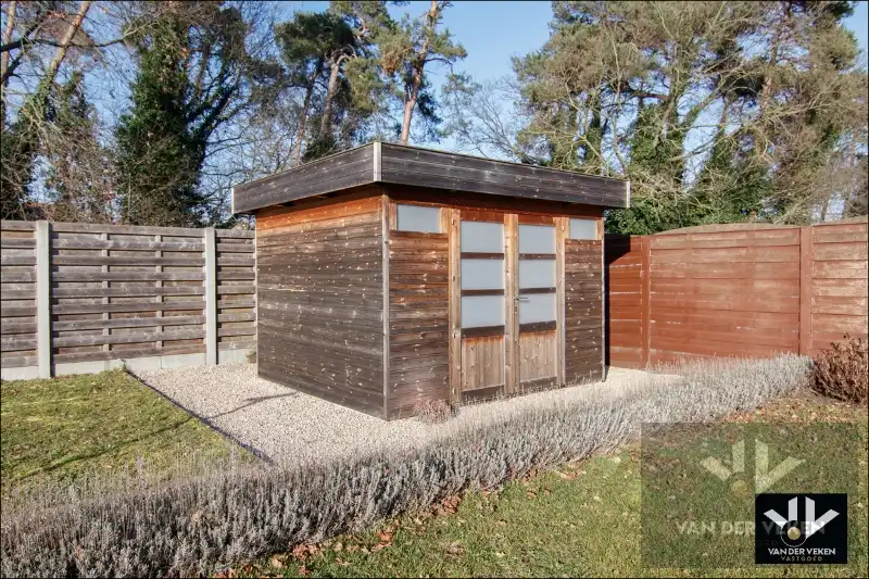 SPLIT-LEVEL WONING OP PERCEEL VAN 07a80ca ZEER GOEDE BEREIKBAARHEID foto 21