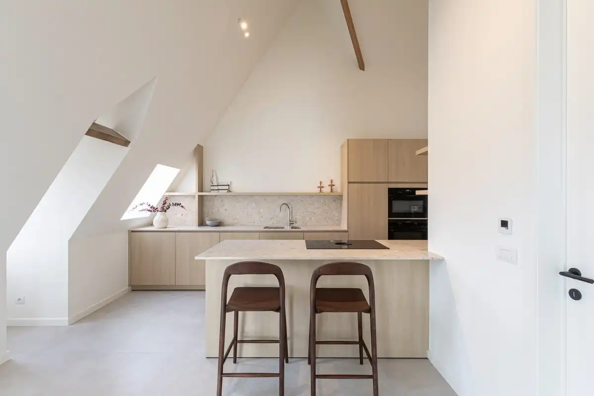 Sfeervol wonen te Brugge in een historisch gebouw foto 25