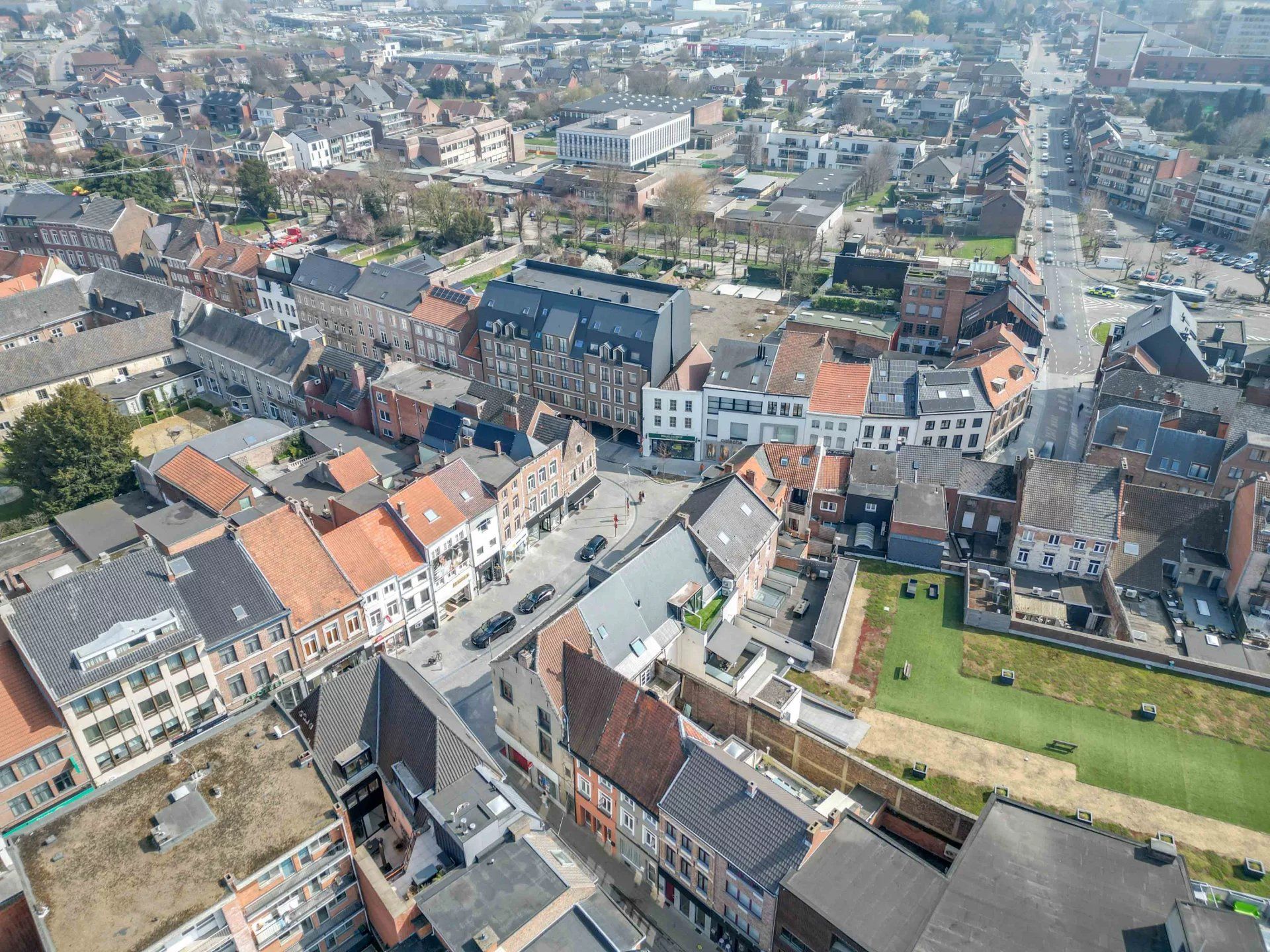 Te renoveren handelspand met woonst foto 15