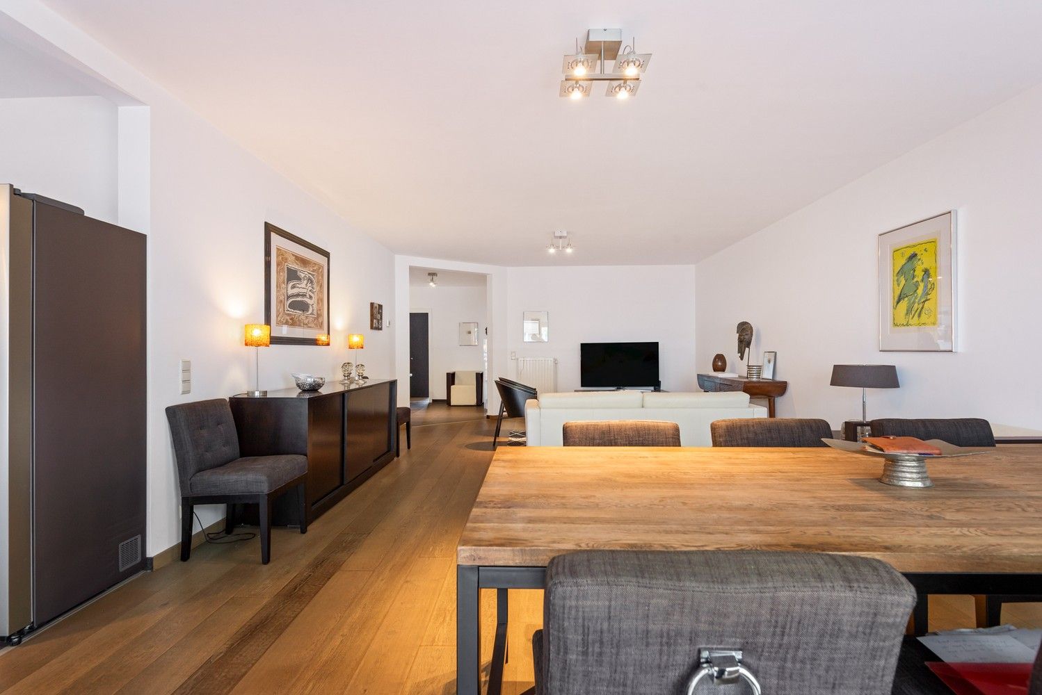 Instapklaar 3SLPK appartement met 2 terrassen en garagebox in Berchem! foto 3