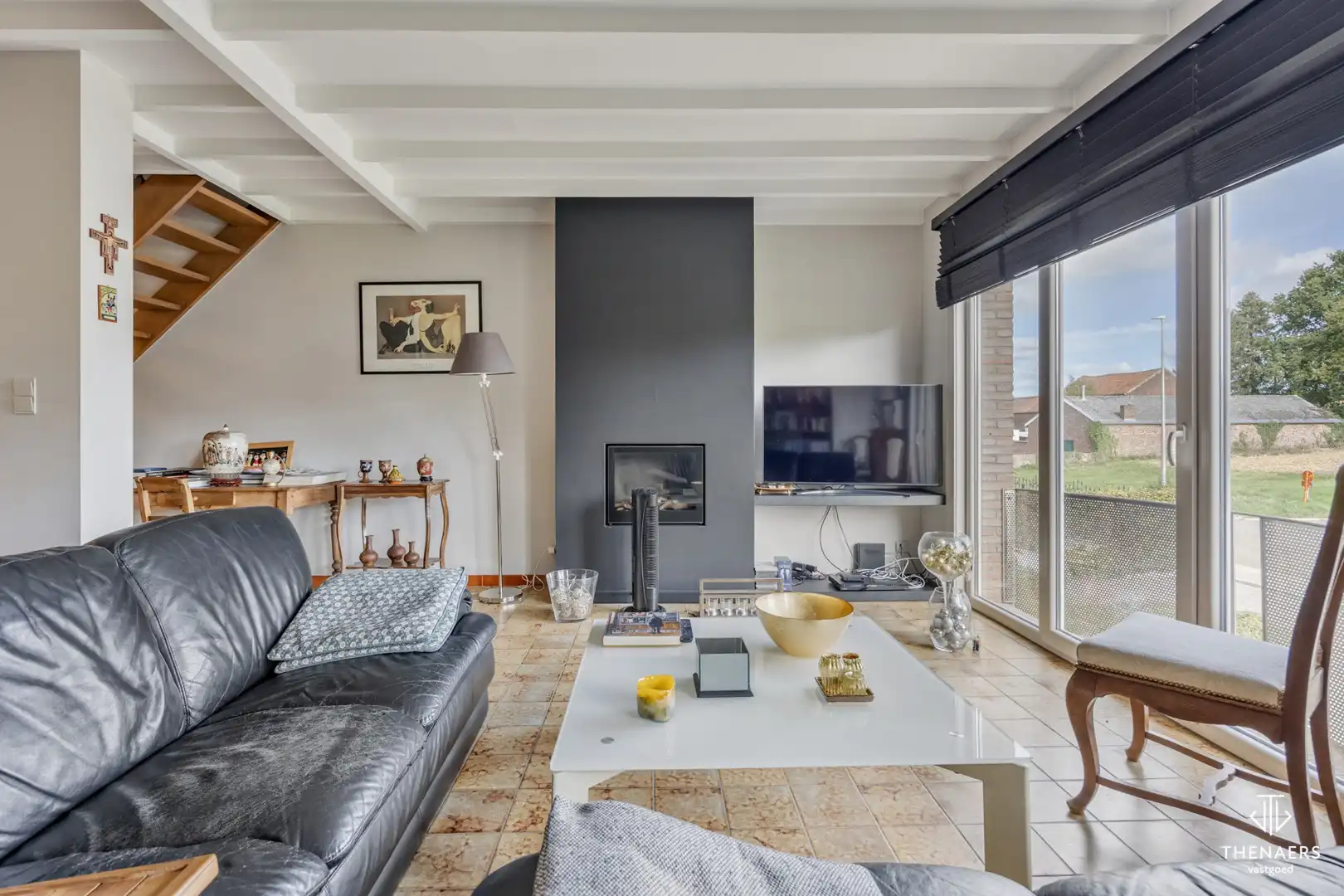 Ruime halfopen gezinswoning met 194 m² woonoppervlakte, drie slaapkamers en aangename tuin in Heers. foto 16