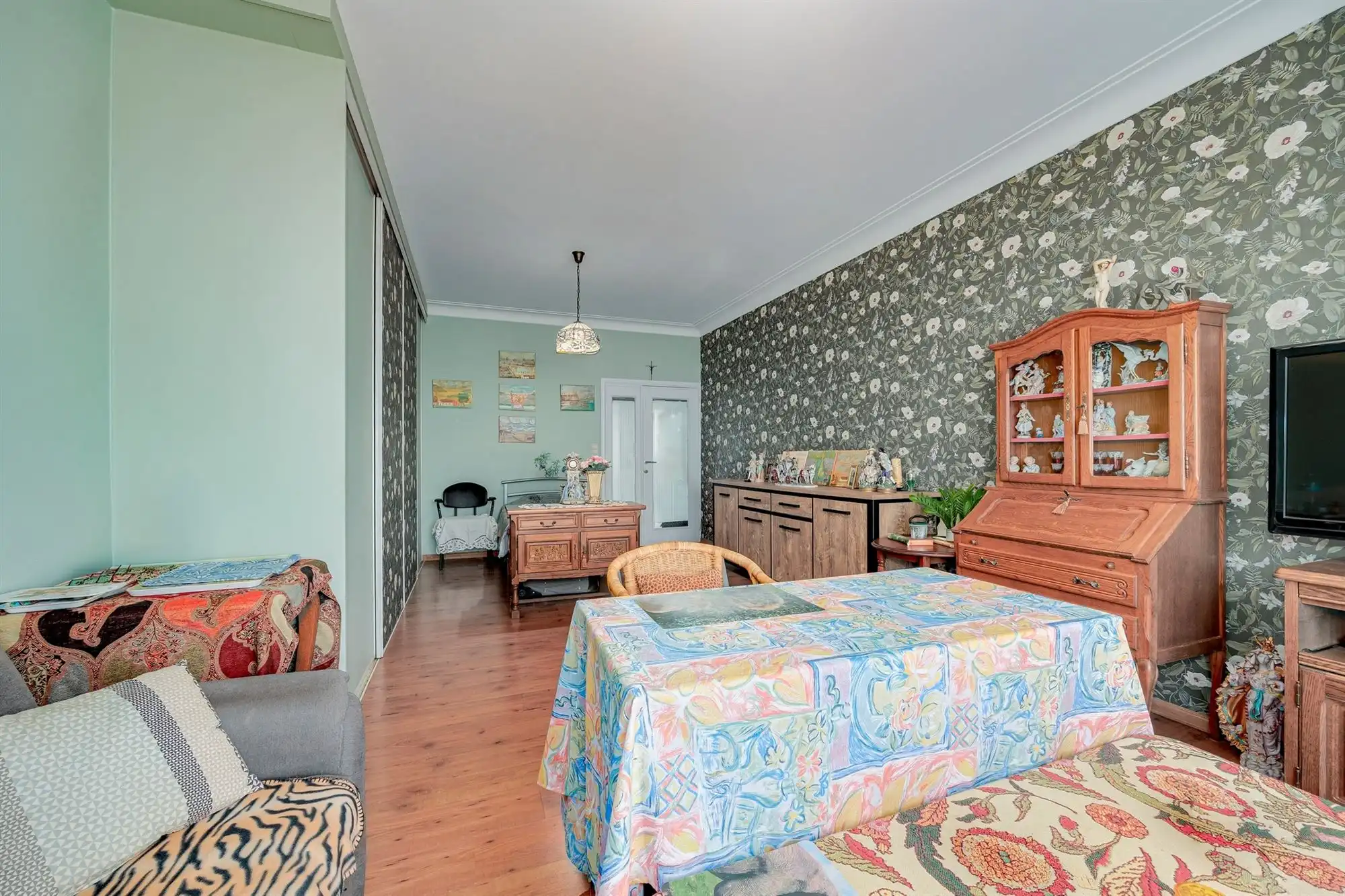 Ruim appartement met 3 slaapkamers, 2 badkamers en fantastische tuin! foto 21