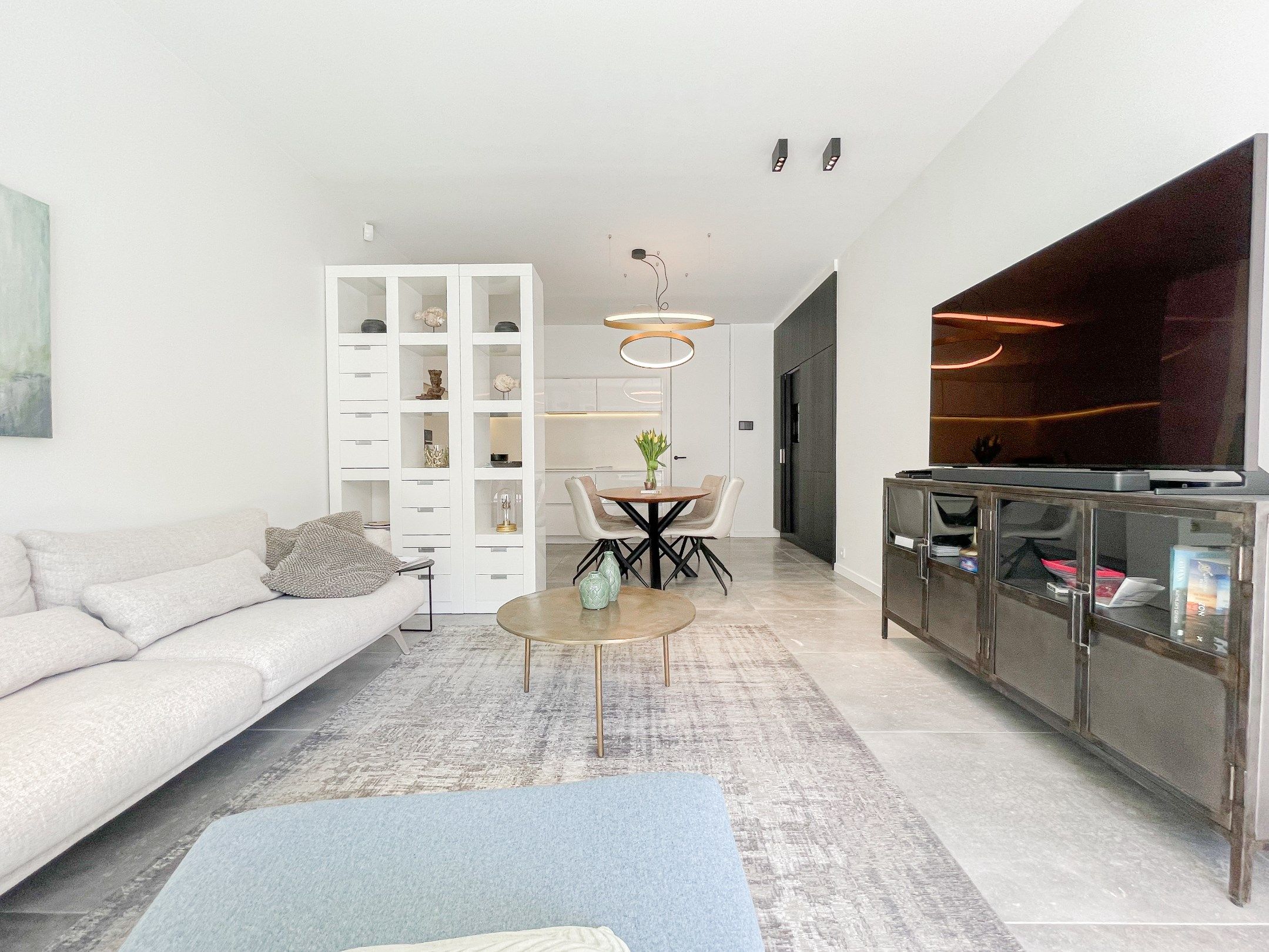 Subliem, luxueus tuinappartement met dubbele garage, rustig gelegen in een standingvolle residentie. foto 13
