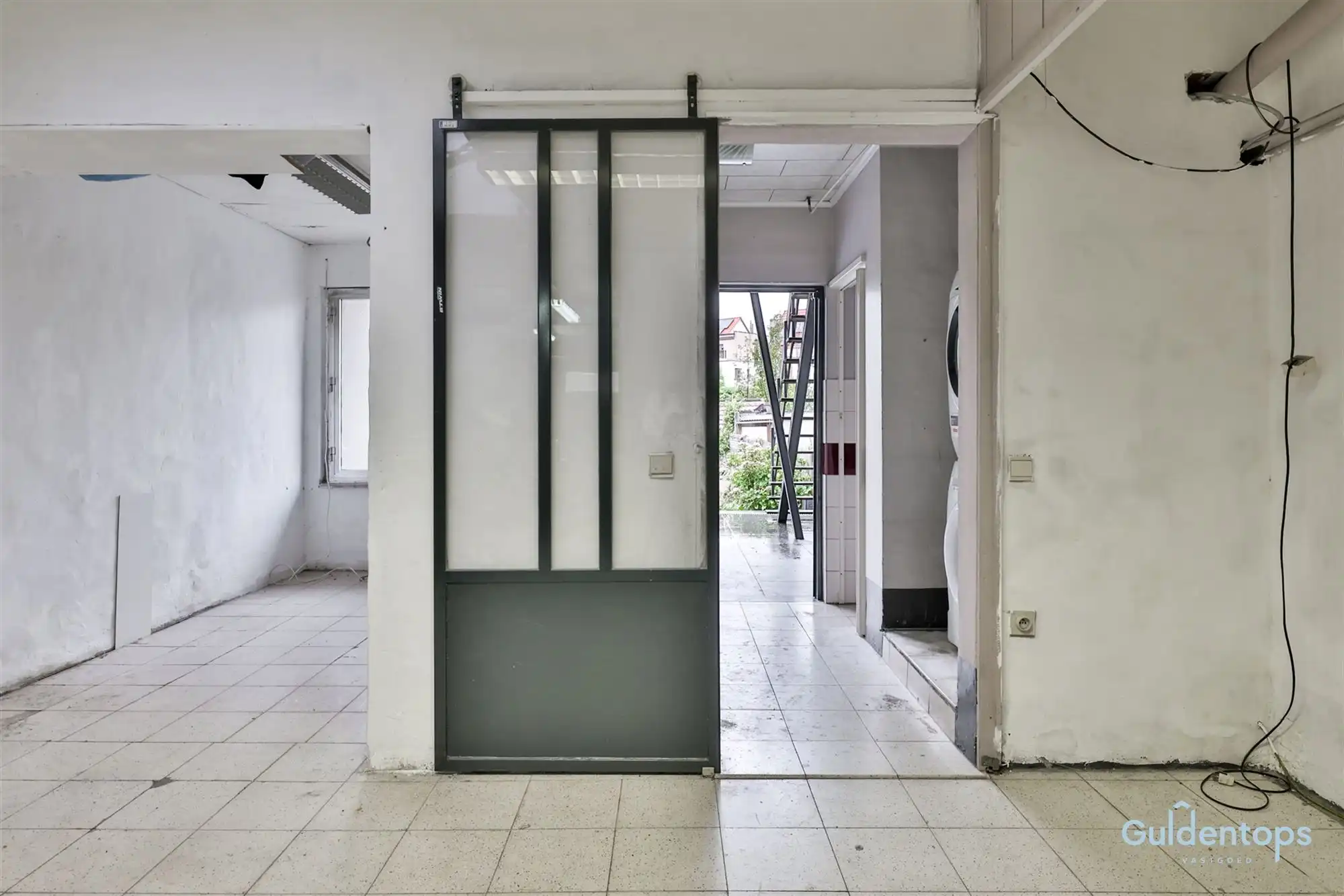 Instapklare woning op mooie en rustige locatie foto 21