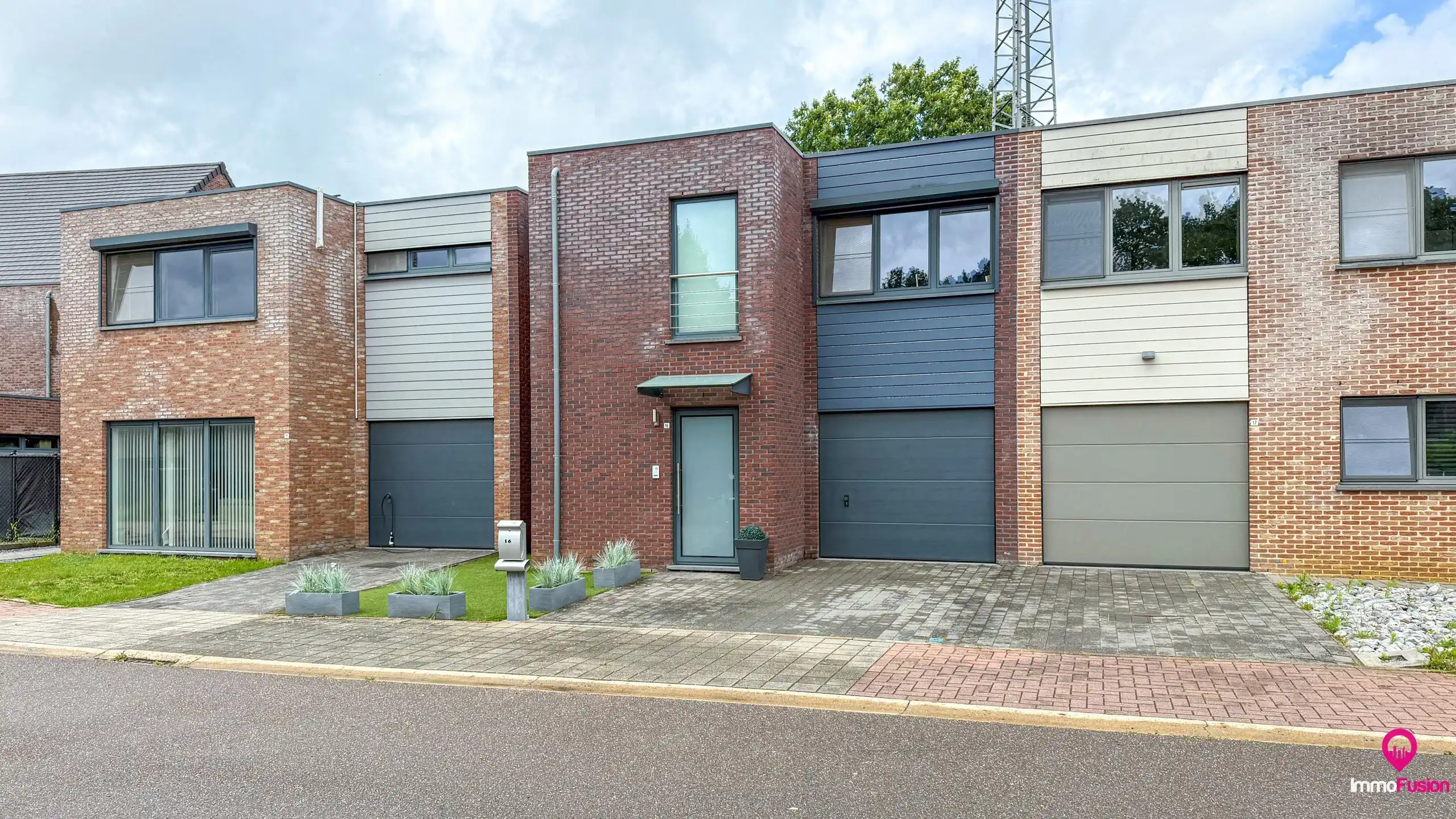 Moderne energiezuinige woning in rustige straat met 3slpks!  foto 35