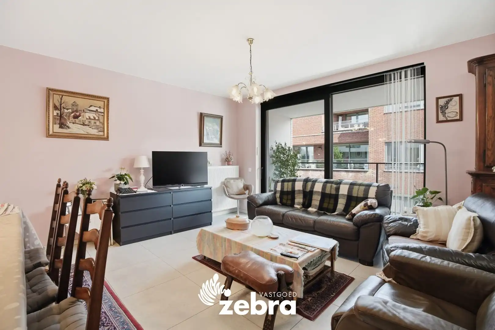 Instapklaar appartement met 2 slaapkamers en terrassen op topligging in Tielt! foto 4