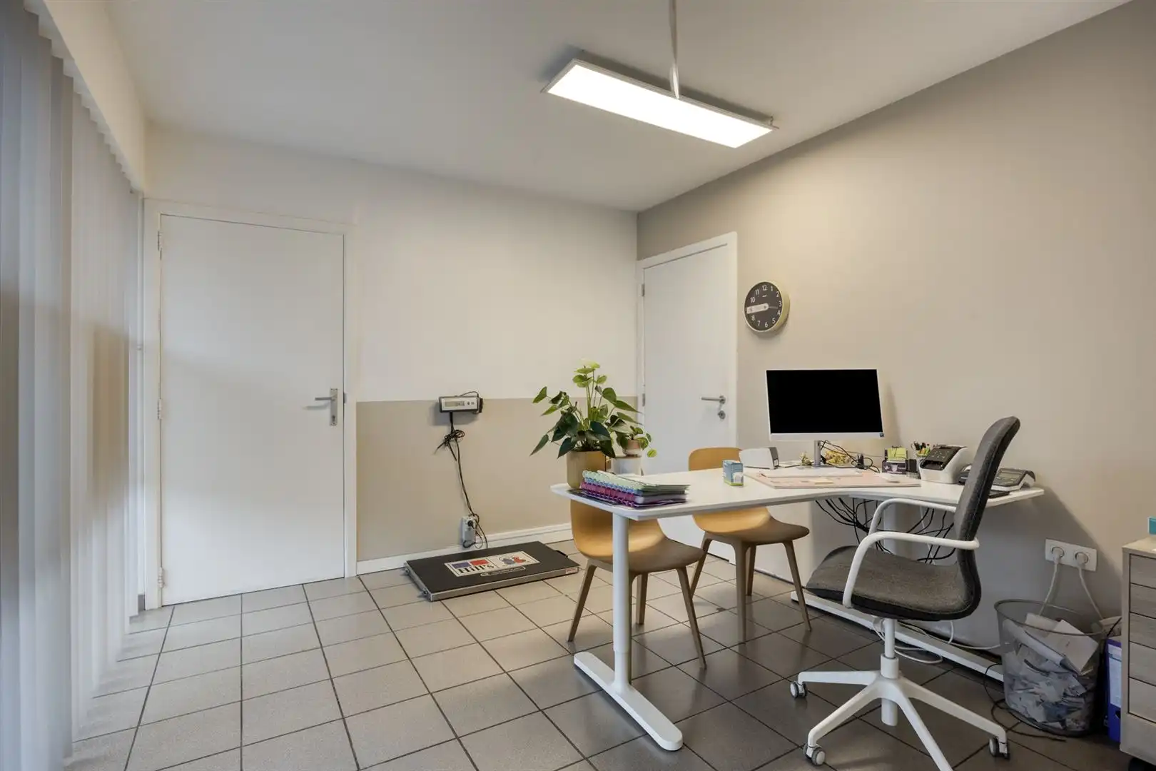 TE KOOP: Polyvalente handelsruimte te Houthalen-Oost!  foto 5