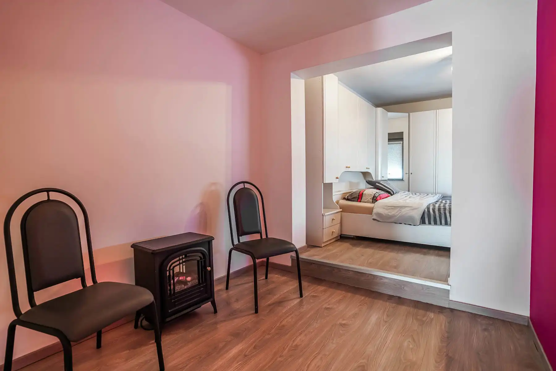 Knap gerenoveerde HOB- woning op toplocatie te Londerzeel. foto 19