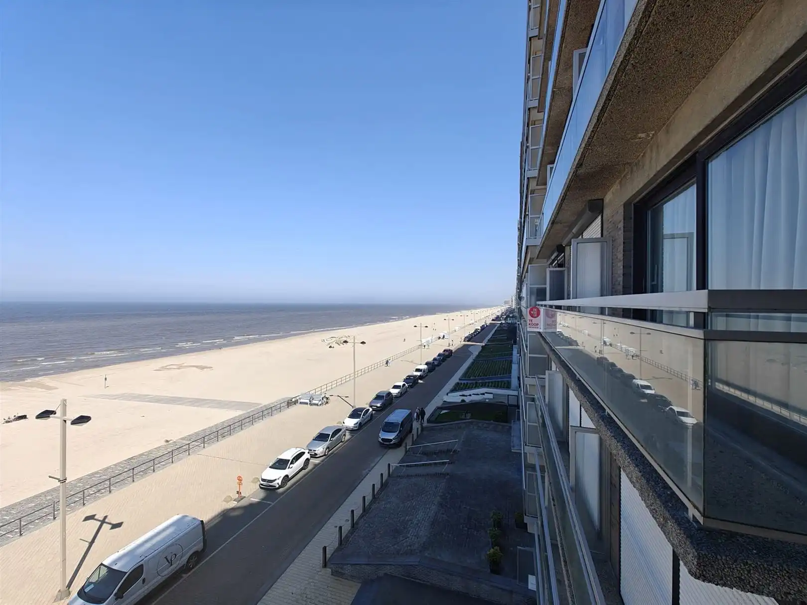 studio met frontaal zeezicht foto 8